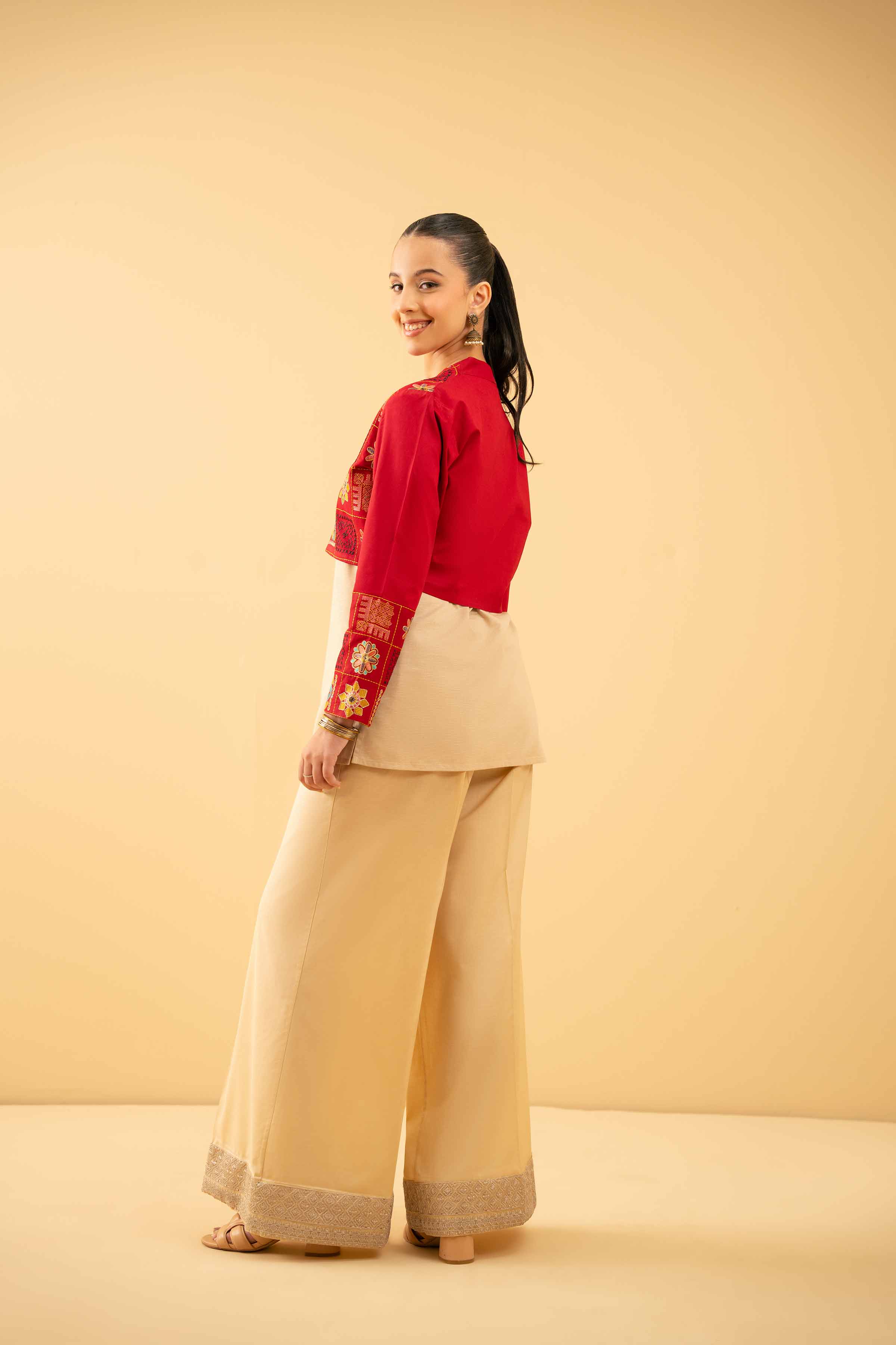 Embroidered Jacket - PE25-331 - Image 3