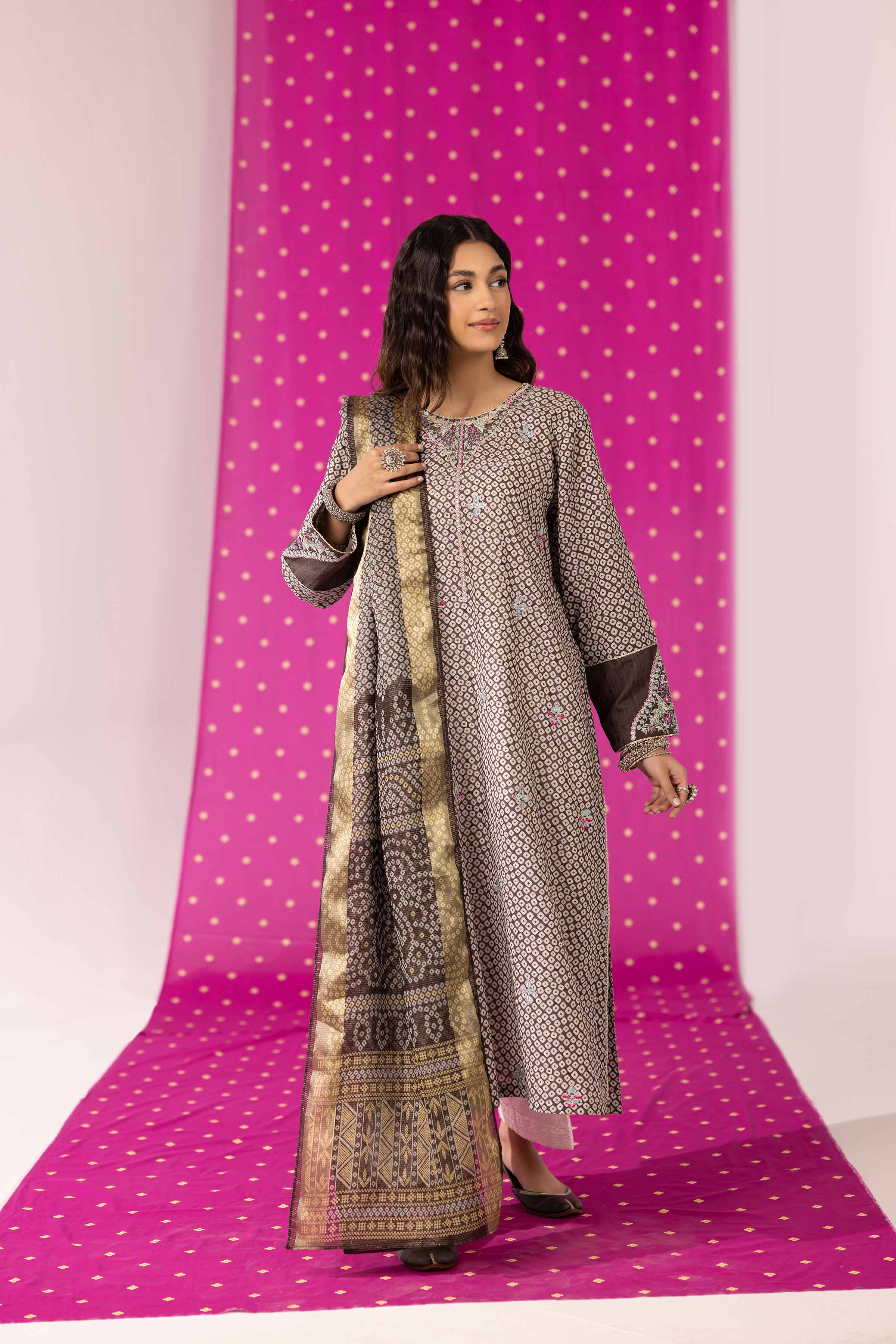 2 Piece - Printed Embroidered Suit - PE25-339 - Image 5