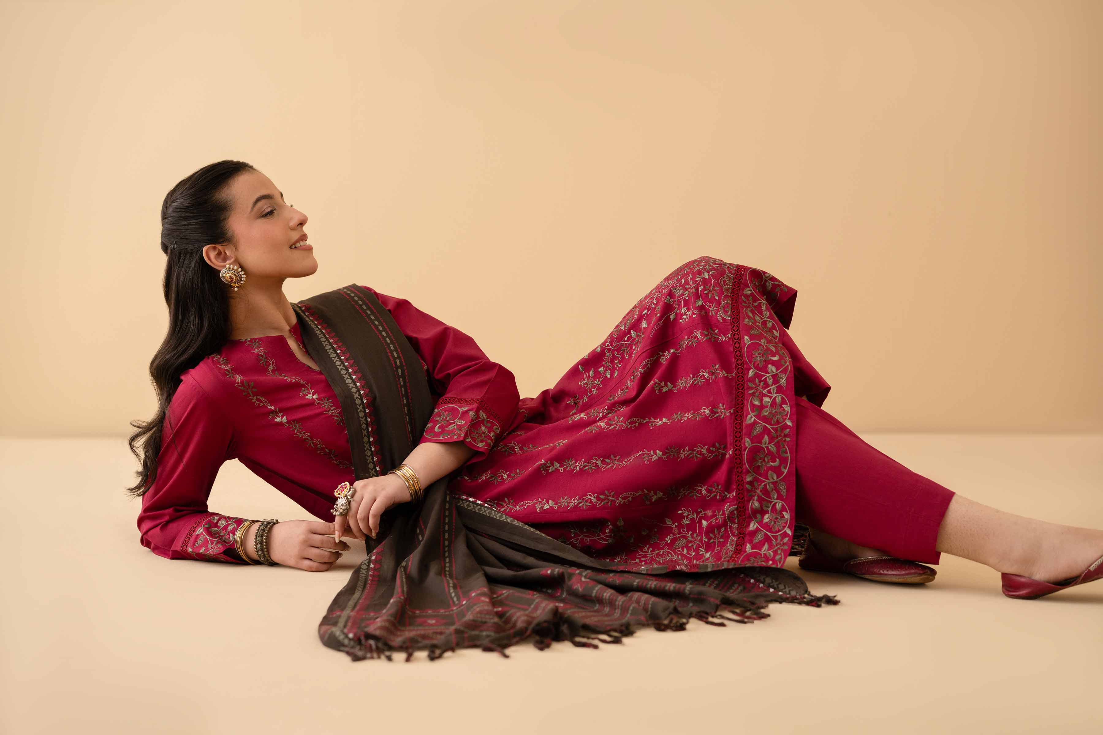 3 Piece - Embroidered Suit - PE25-368 - Image 7