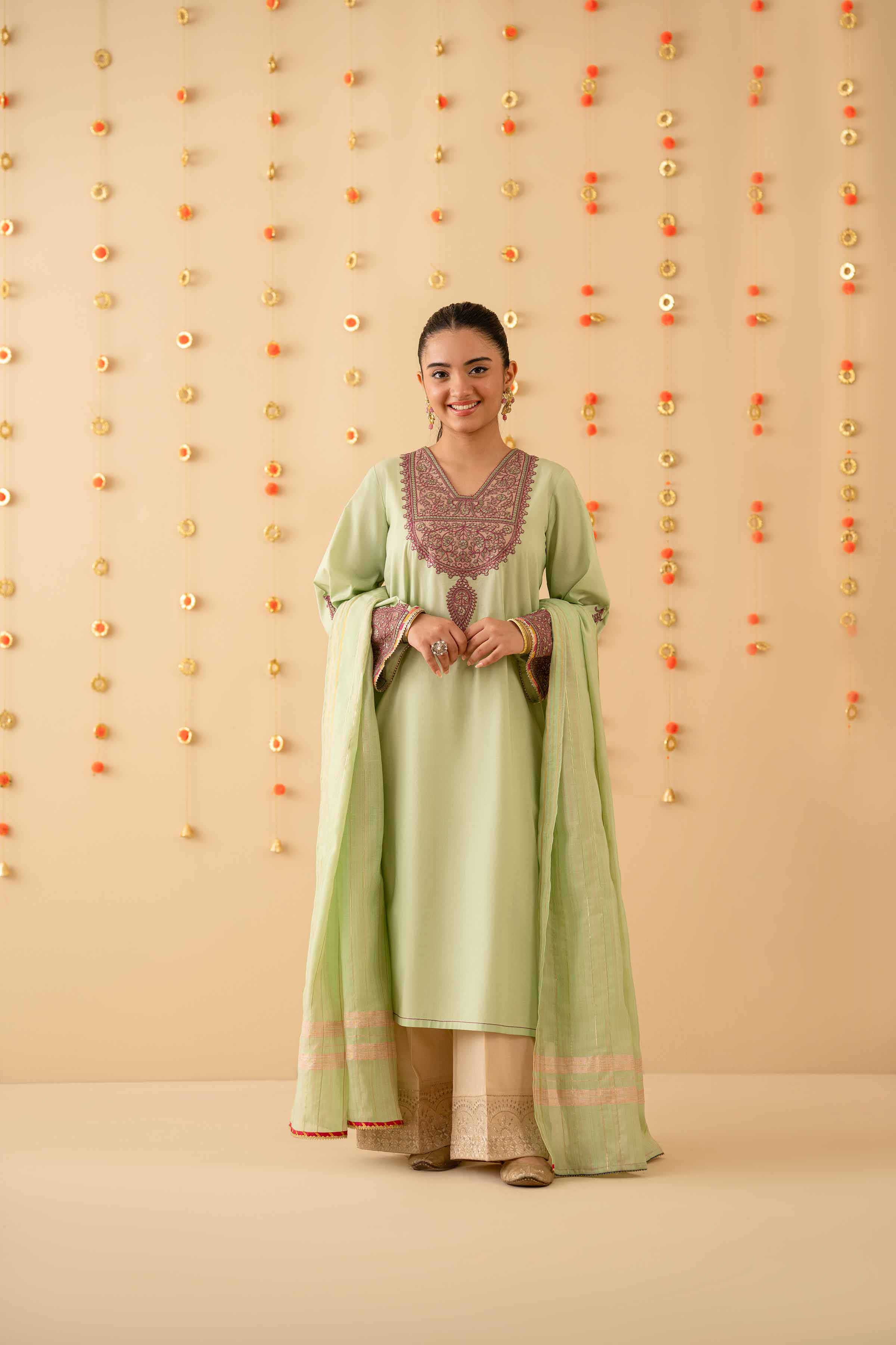 2 Piece - Embroidered Suit - PE25-383 - Image 4