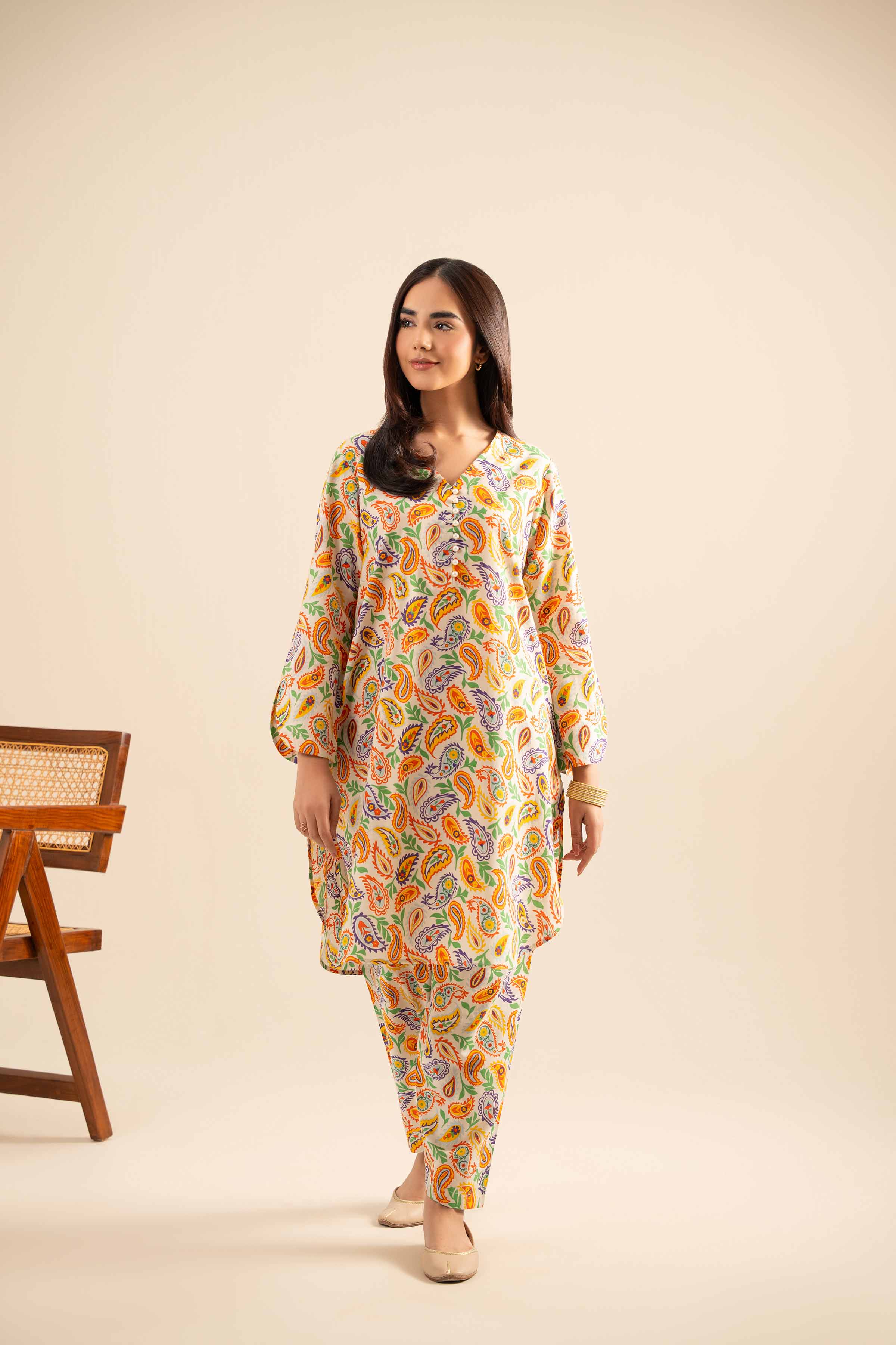 2 Piece - Printed Suit - PE25-403 - Image 3