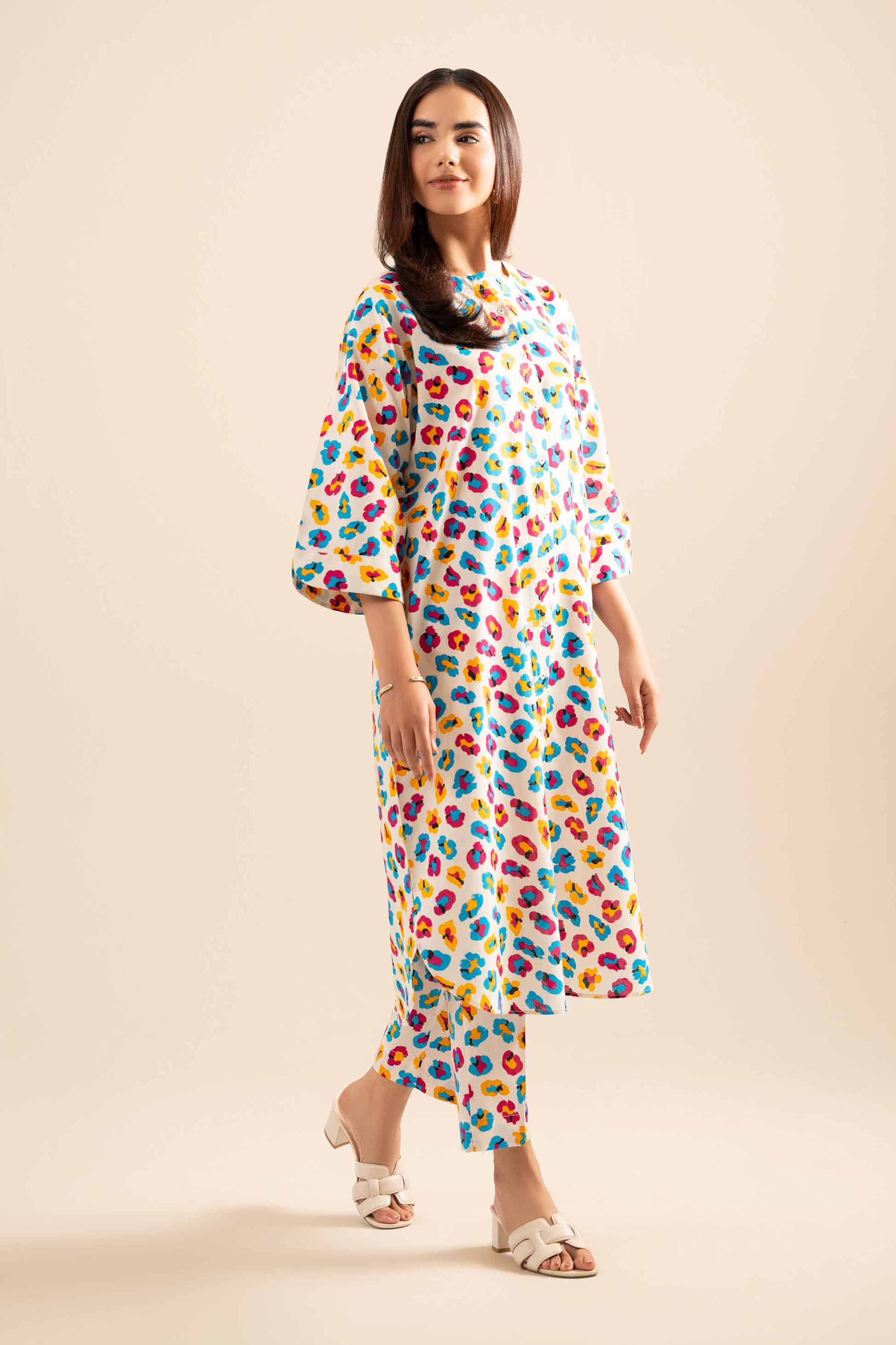 2 Piece - Printed Suit - PE25-423 - Image 2