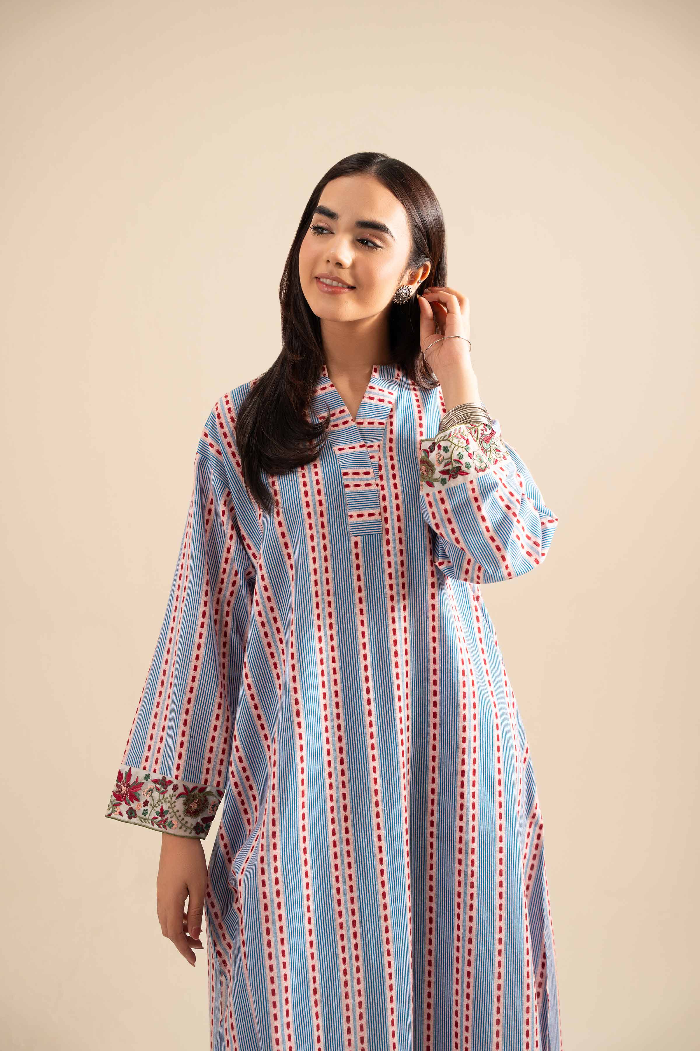 2 Piece - Printed Embroidered Suit - PE25-426 - Image 2