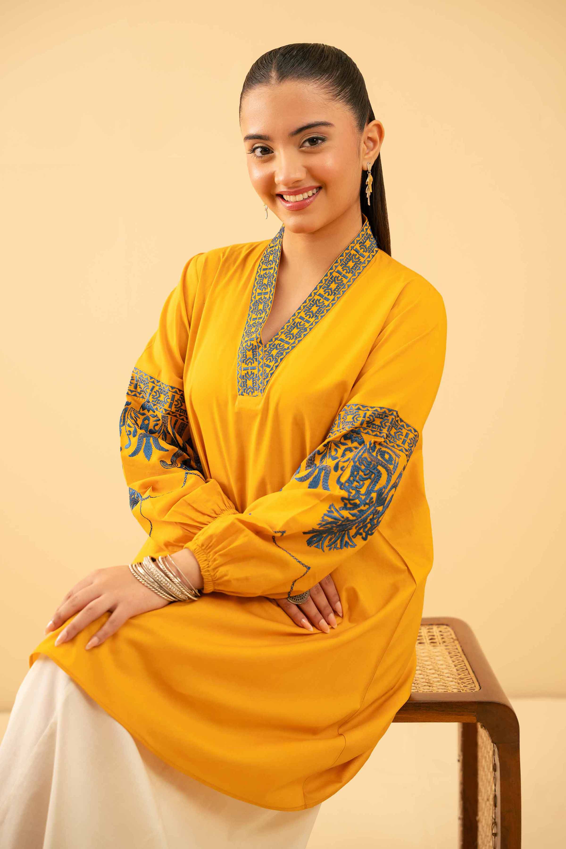 Embroidered Tunic - PE25-439 - Image 2