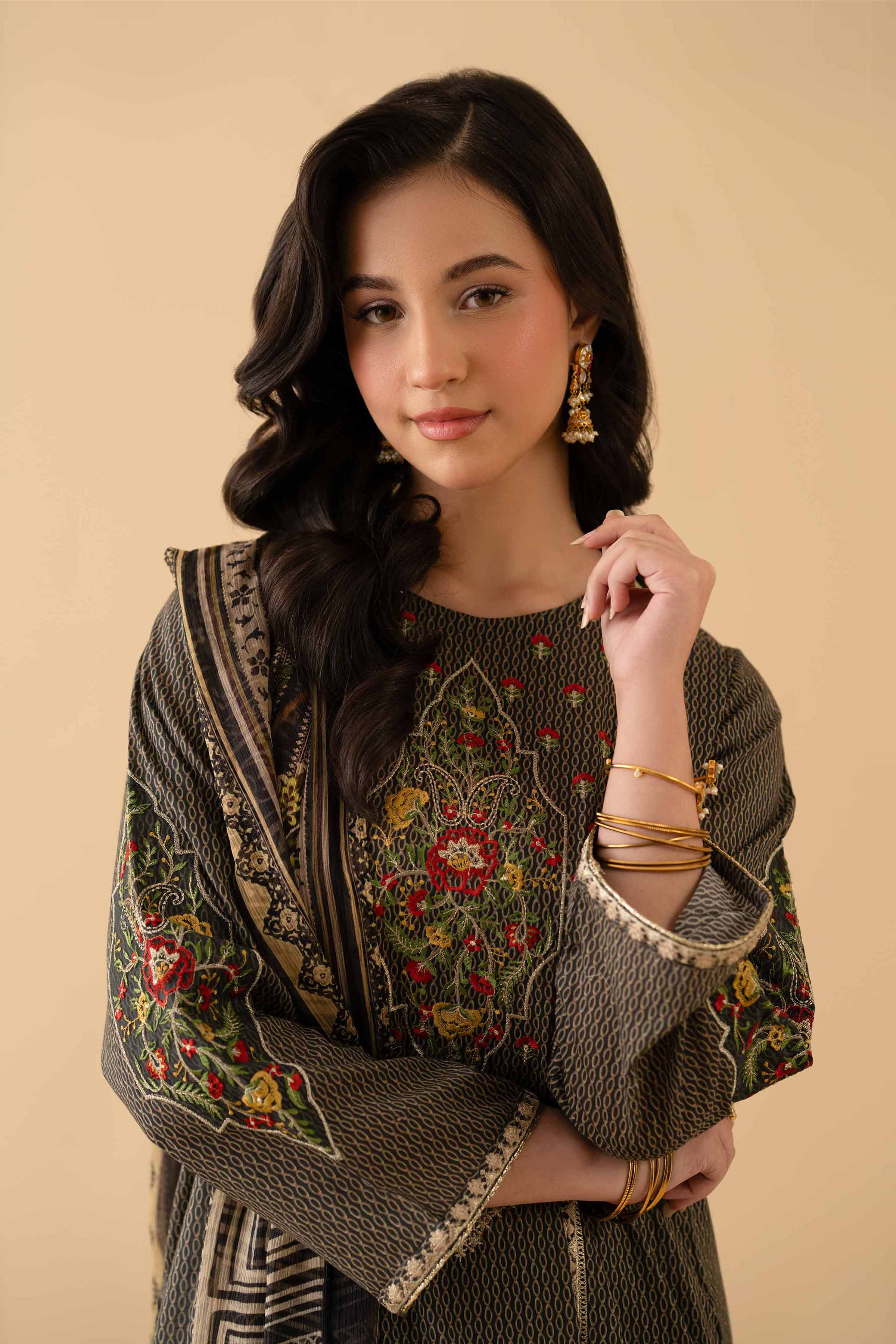 2 Piece - Printed Embroidered Suit - PE25-475 - Image 2
