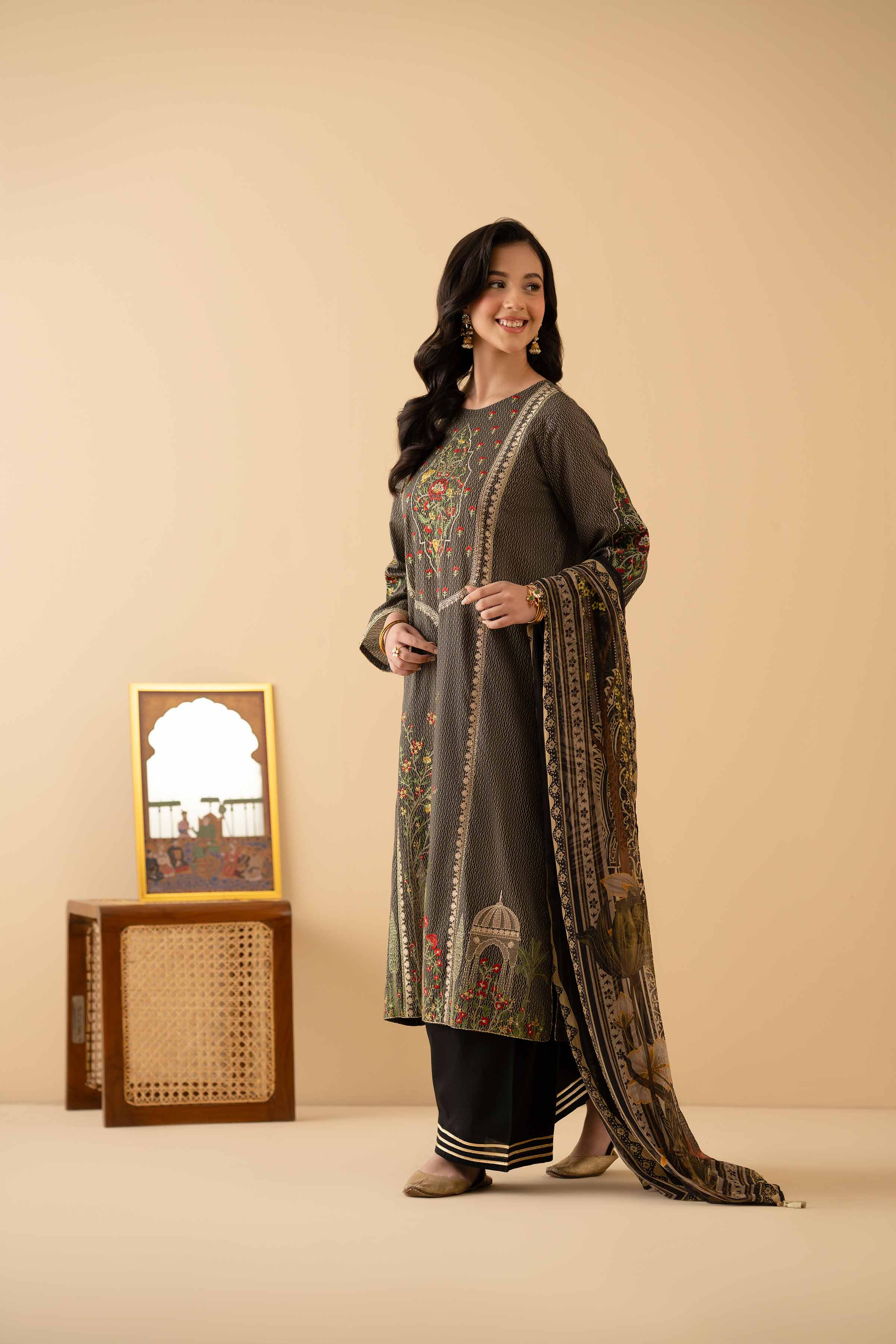 2 Piece - Printed Embroidered Suit - PE25-475 - Image 6