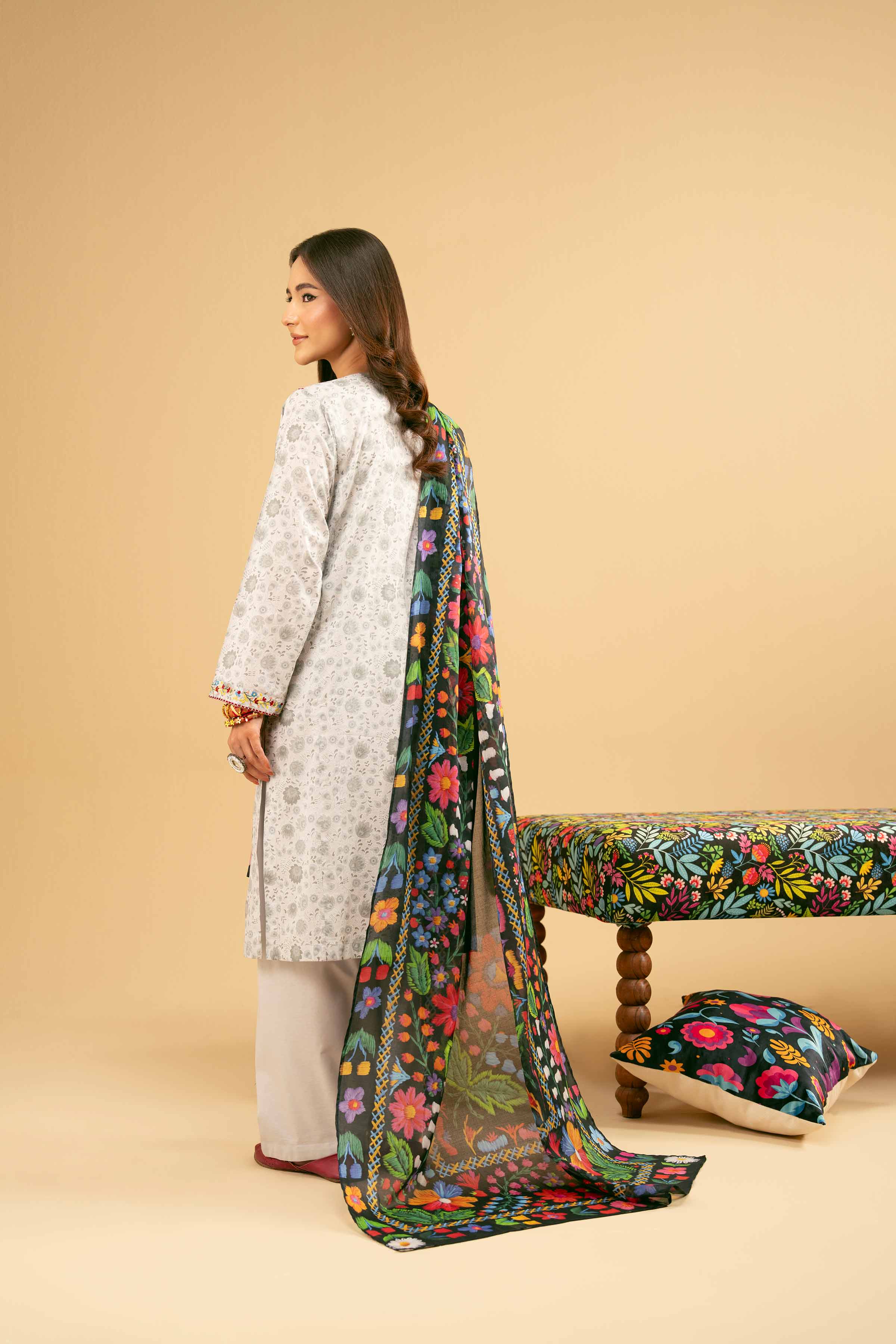 3 Piece - Printed Embroidered Suit - PE25-485 - Image 3
