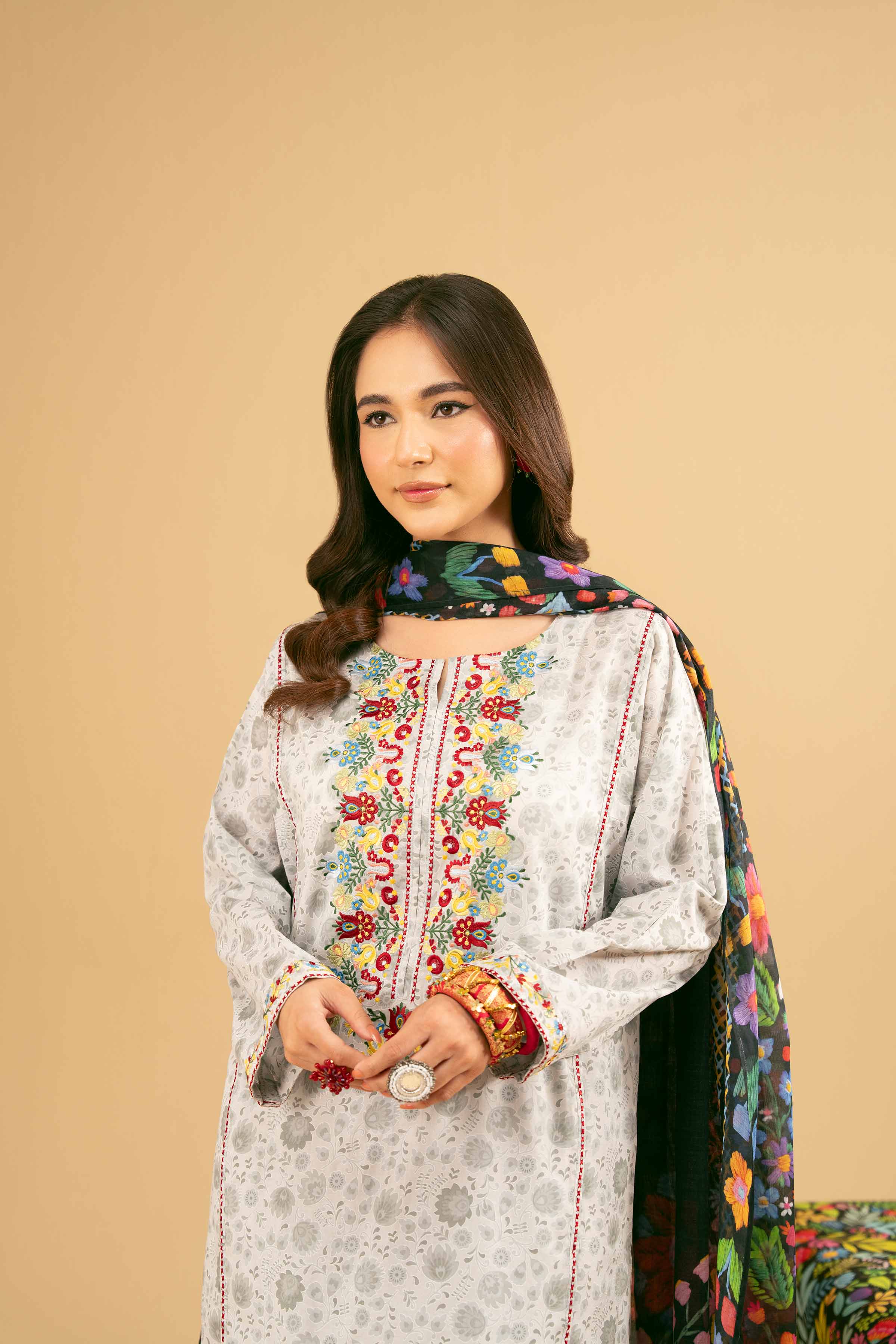 3 Piece - Printed Embroidered Suit - PE25-485 - Image 6