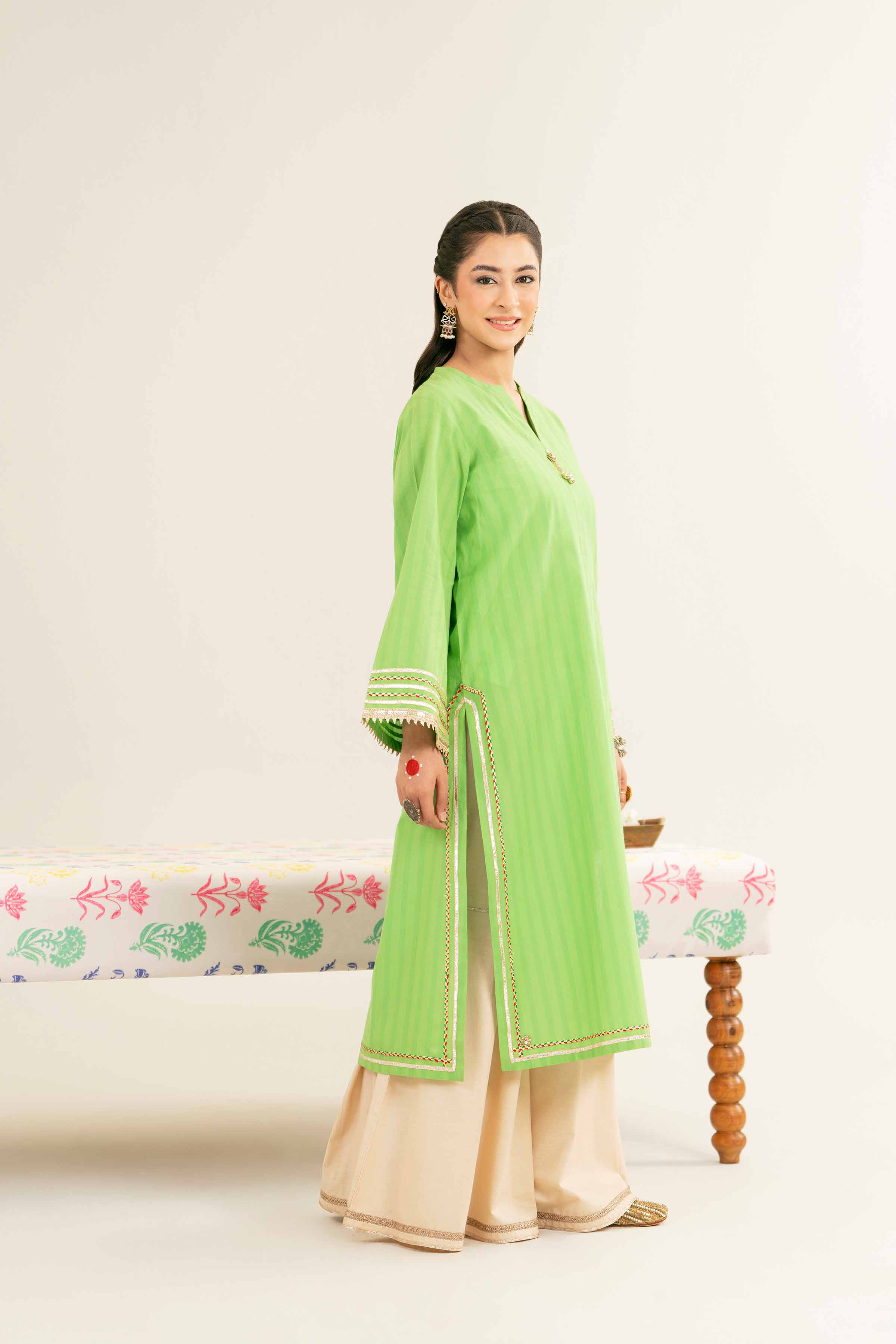 Basic Shirt - PE25-49 - Image 4