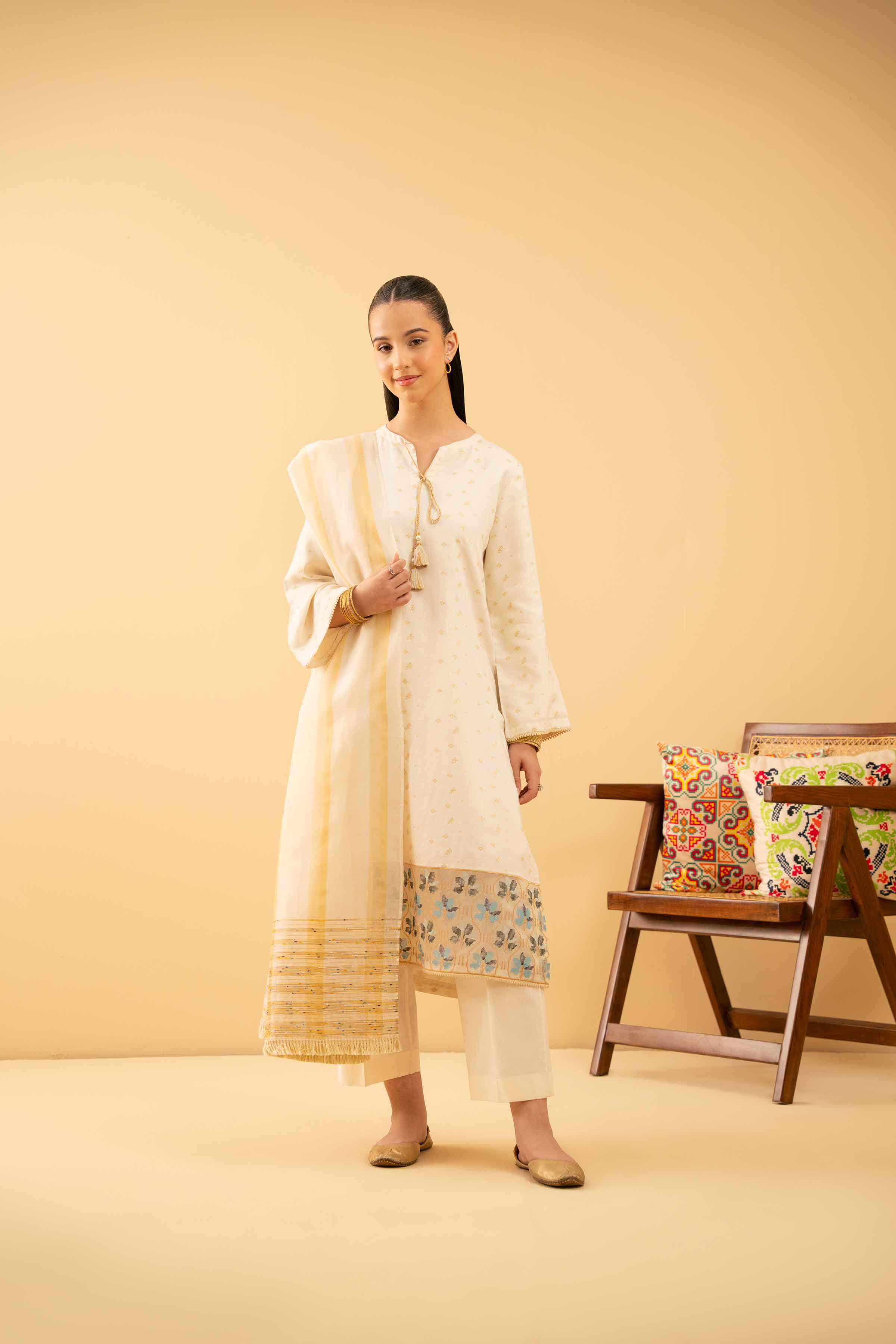 3 Piece - Embroidered Suit - PE25-496 - Image 4