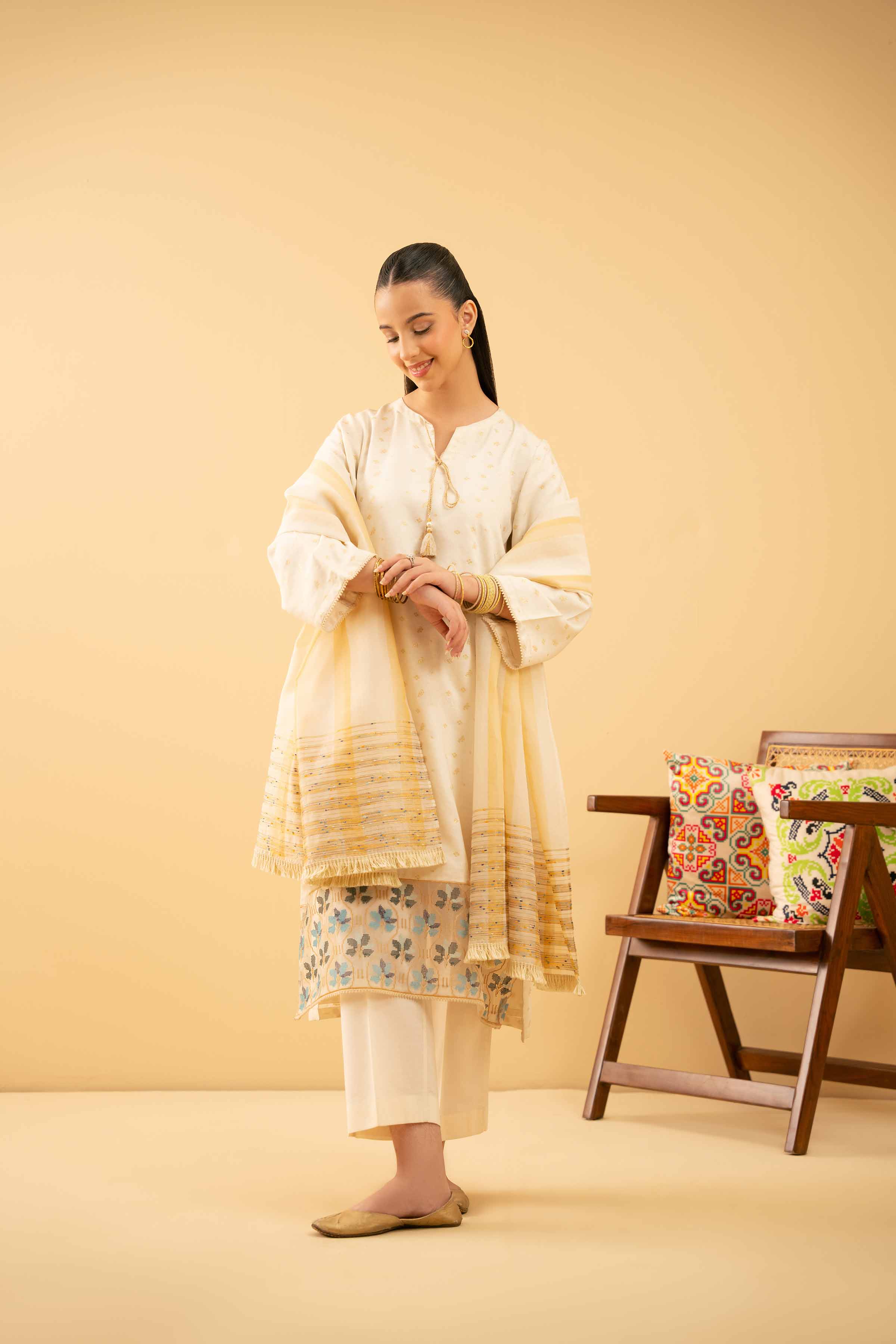 3 Piece - Embroidered Suit - PE25-496 - Image 5