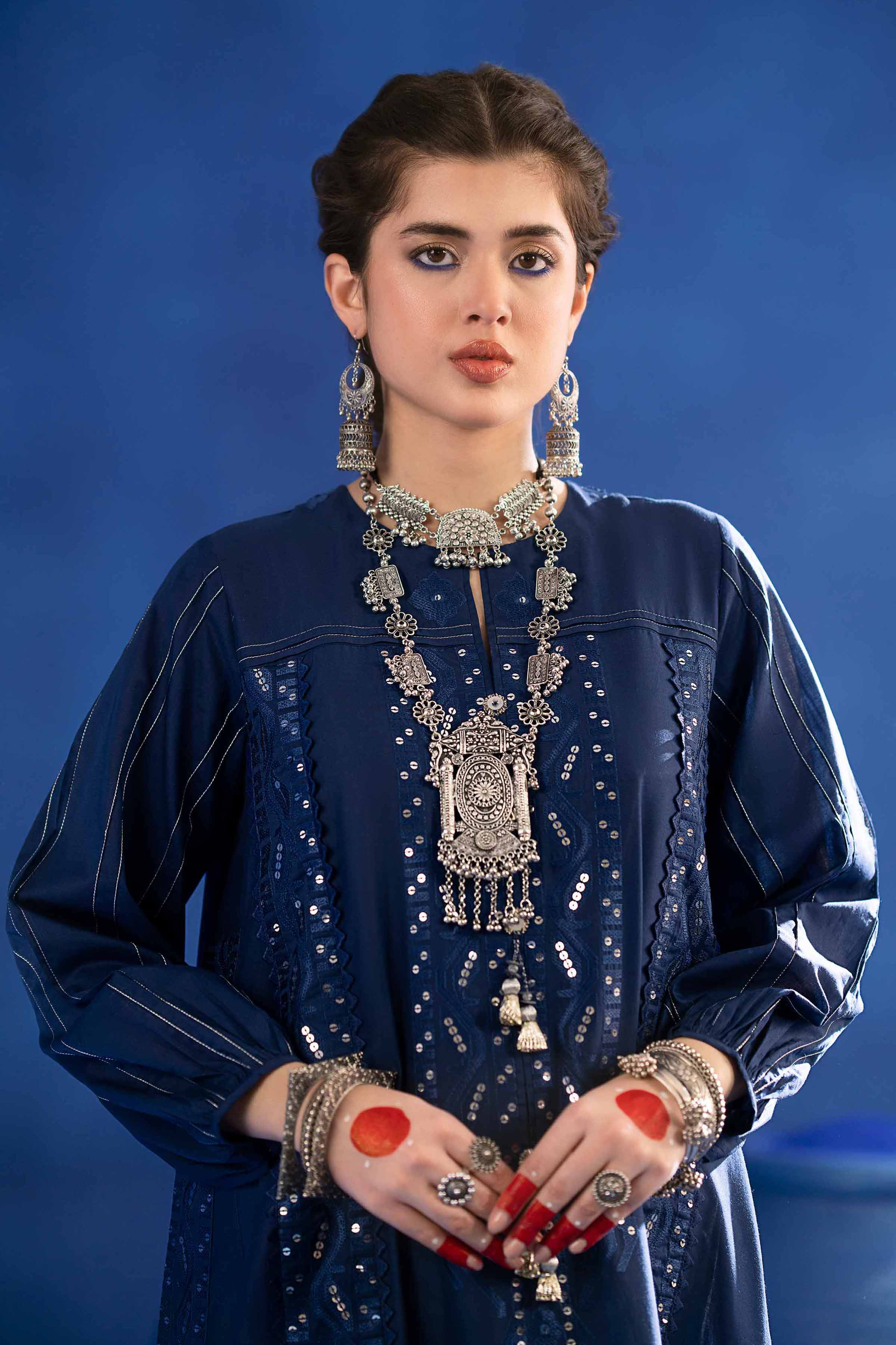 2 Piece - Embroidered Suit - PE25-53 - Image 2
