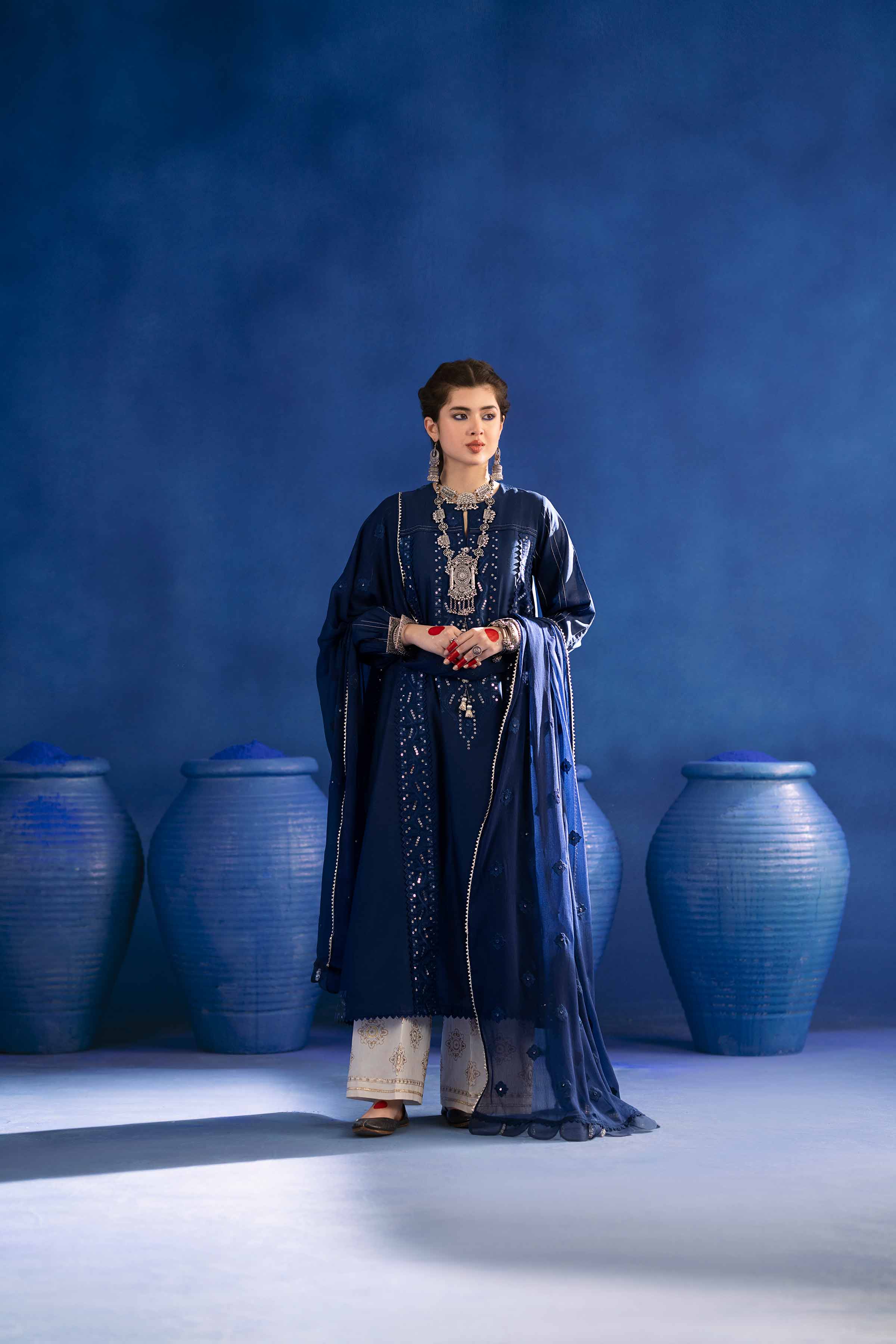 2 Piece - Embroidered Suit - PE25-53 - Image 4