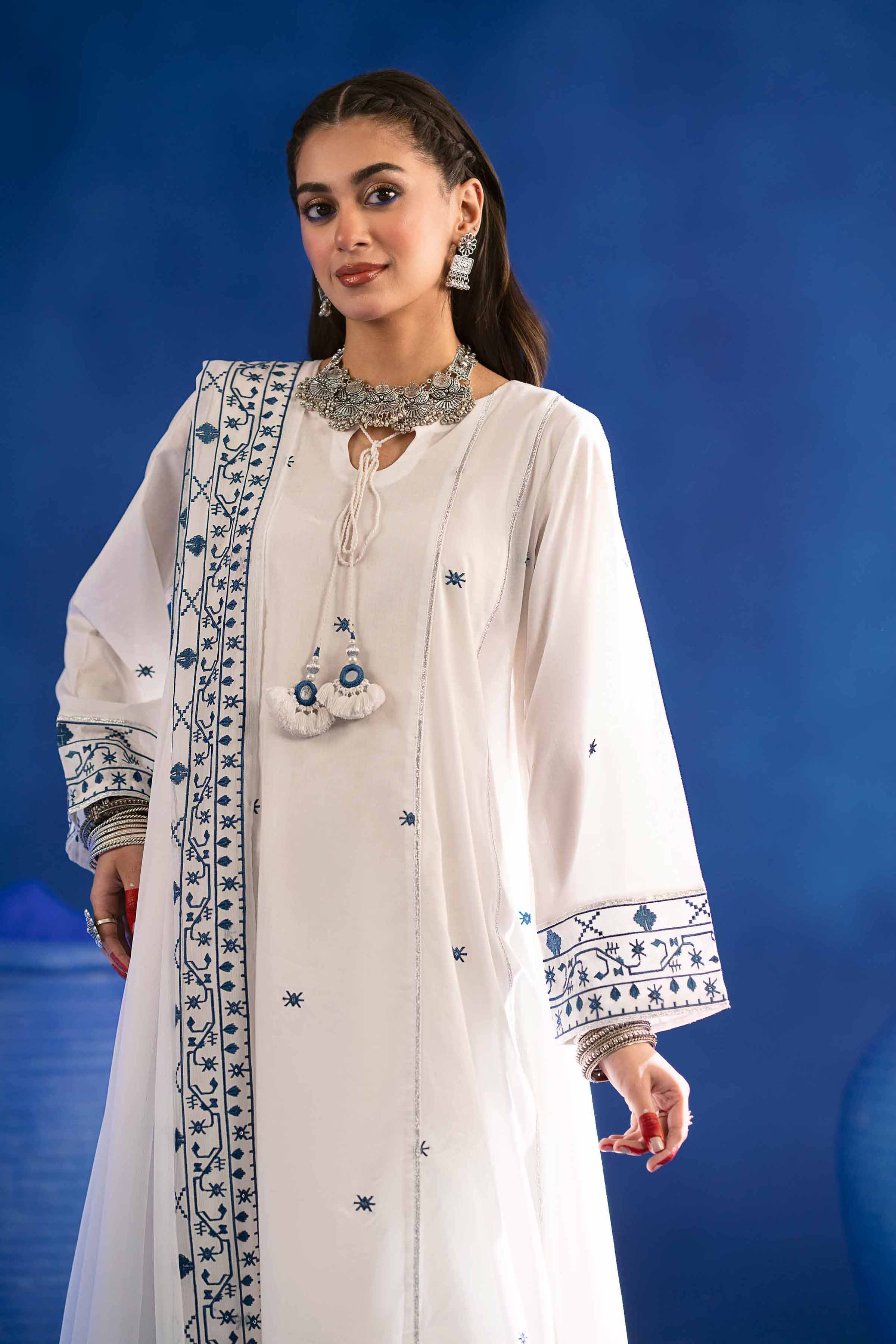 2 Piece - Embroidered Suit - PE25-65 - Image 2