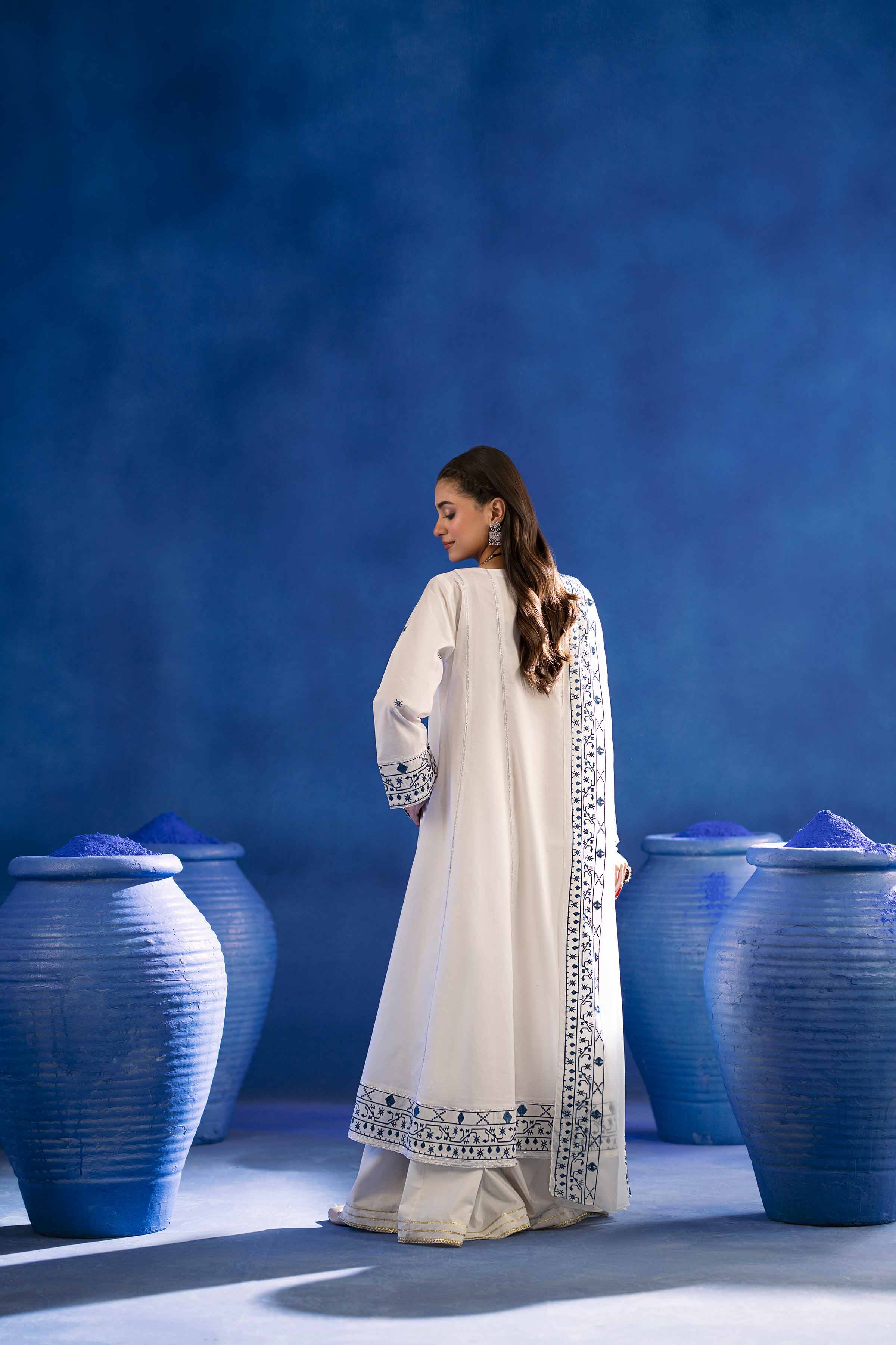 2 Piece - Embroidered Suit - PE25-65 - Image 3