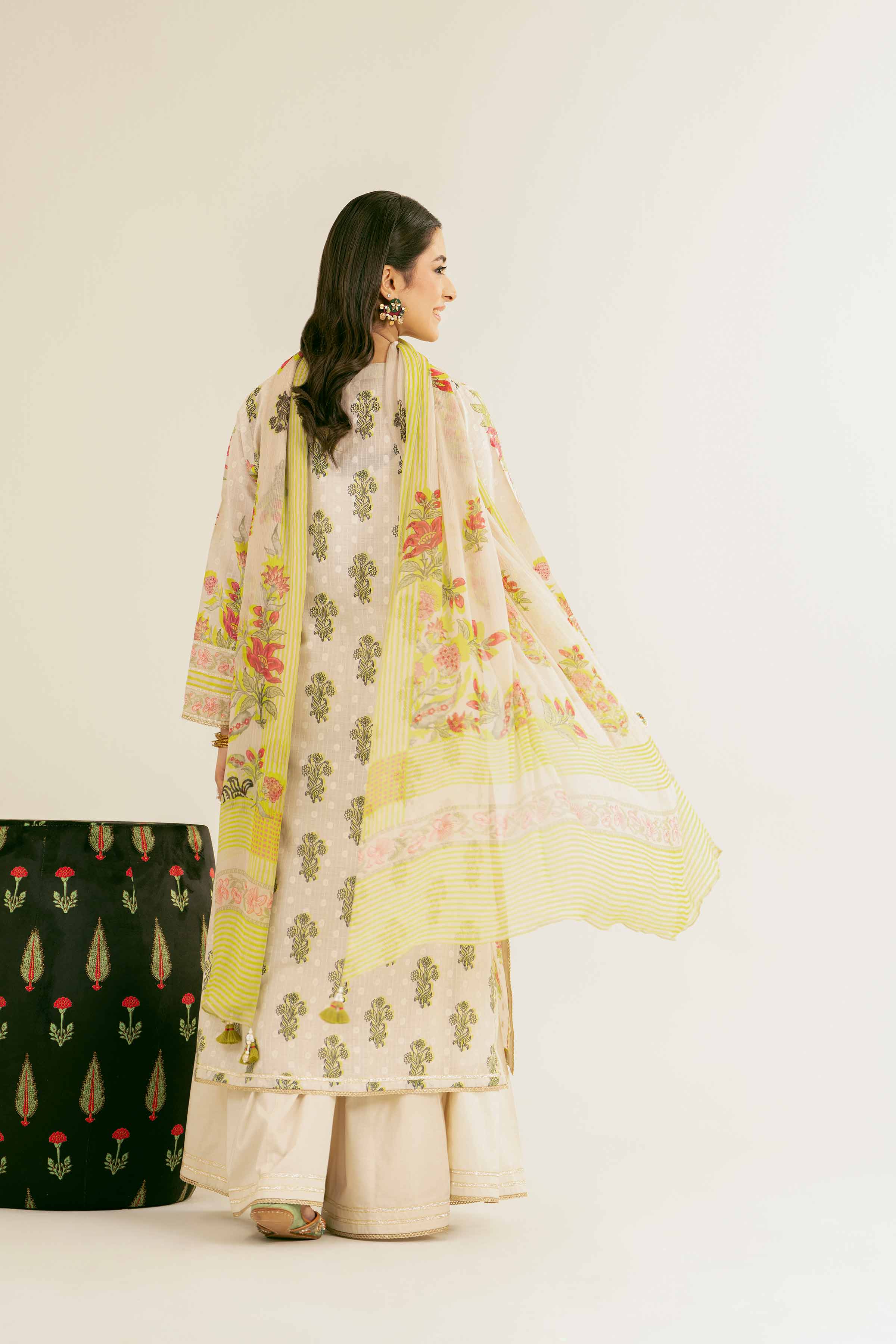 3 Piece - Printed Suit - PE25-86 - Image 3
