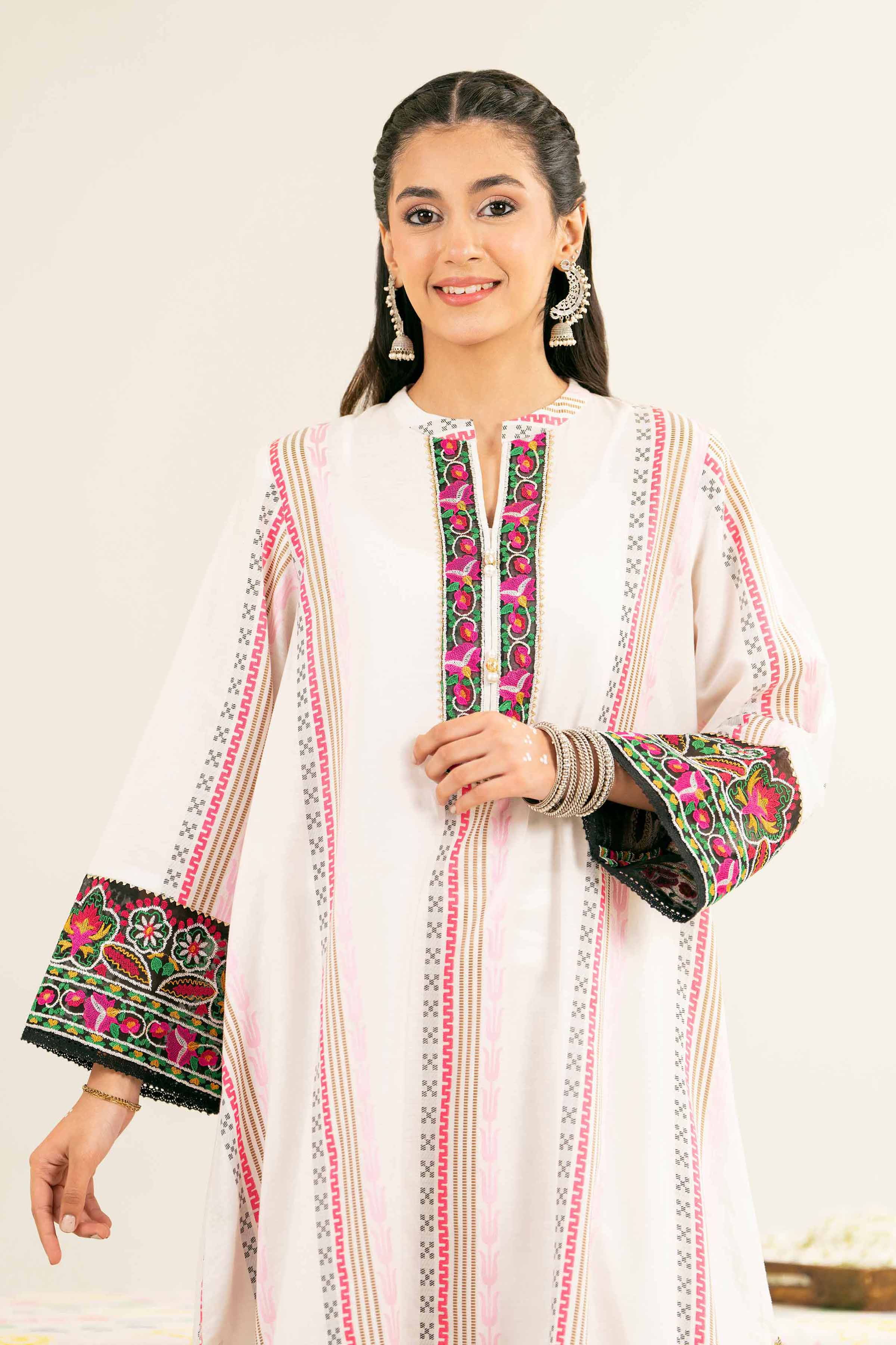 Embroidered Shirt - PE25-91 - Image 2