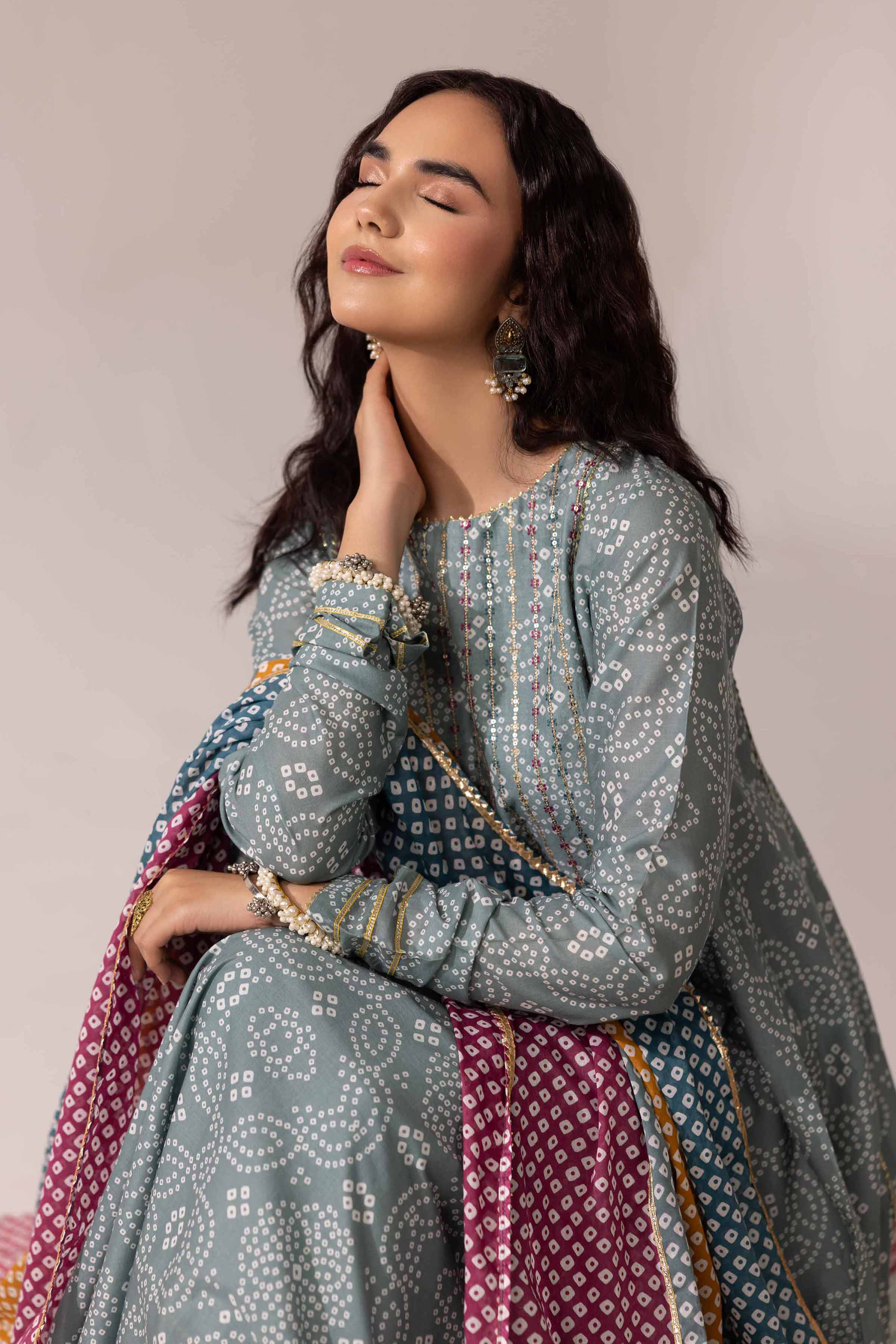 3 Piece - Printed Embroidered Suit - PE25-92 - Image 2