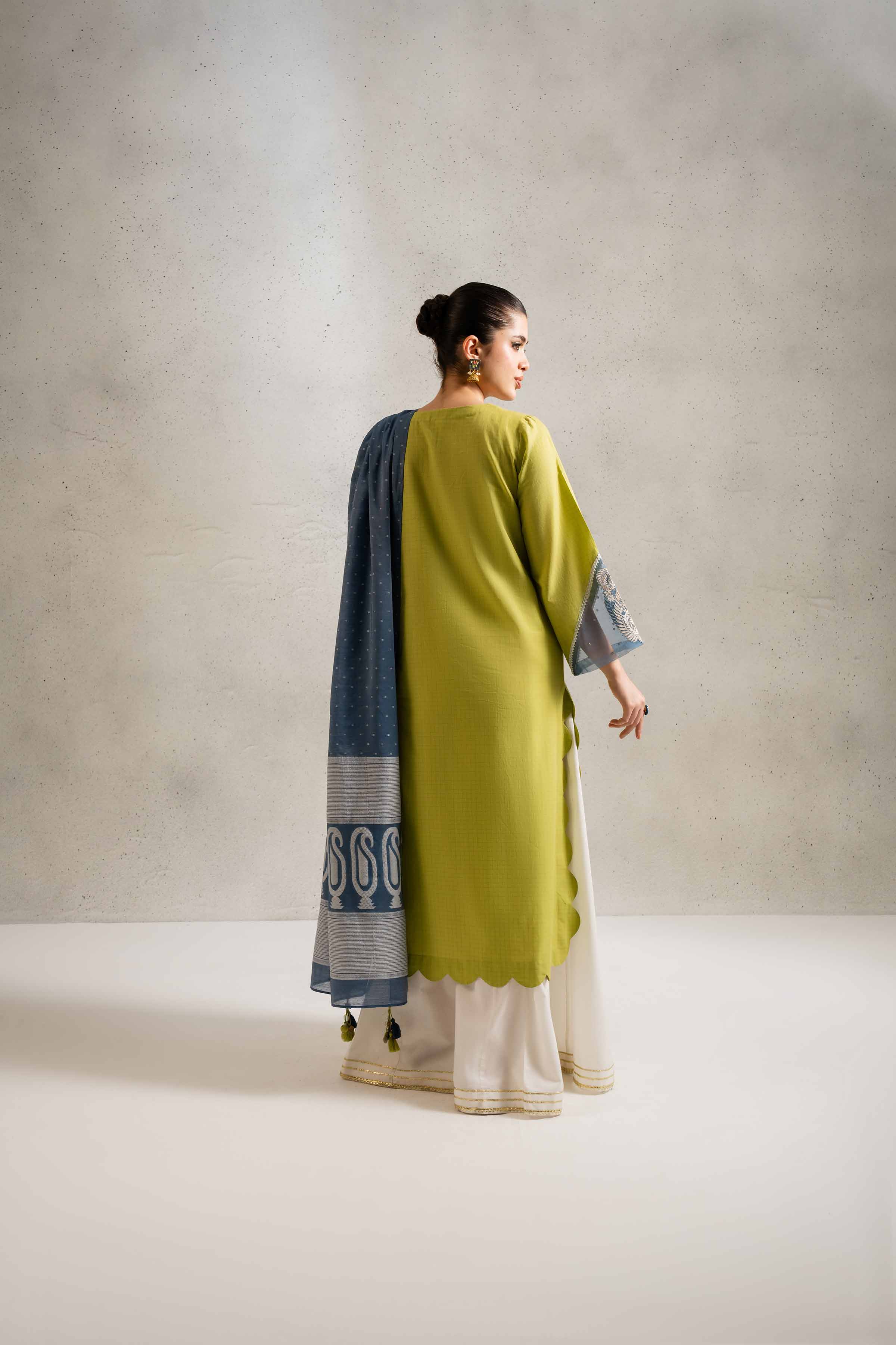 2 Piece - Embroidered Suit - PE25-98 - Image 3