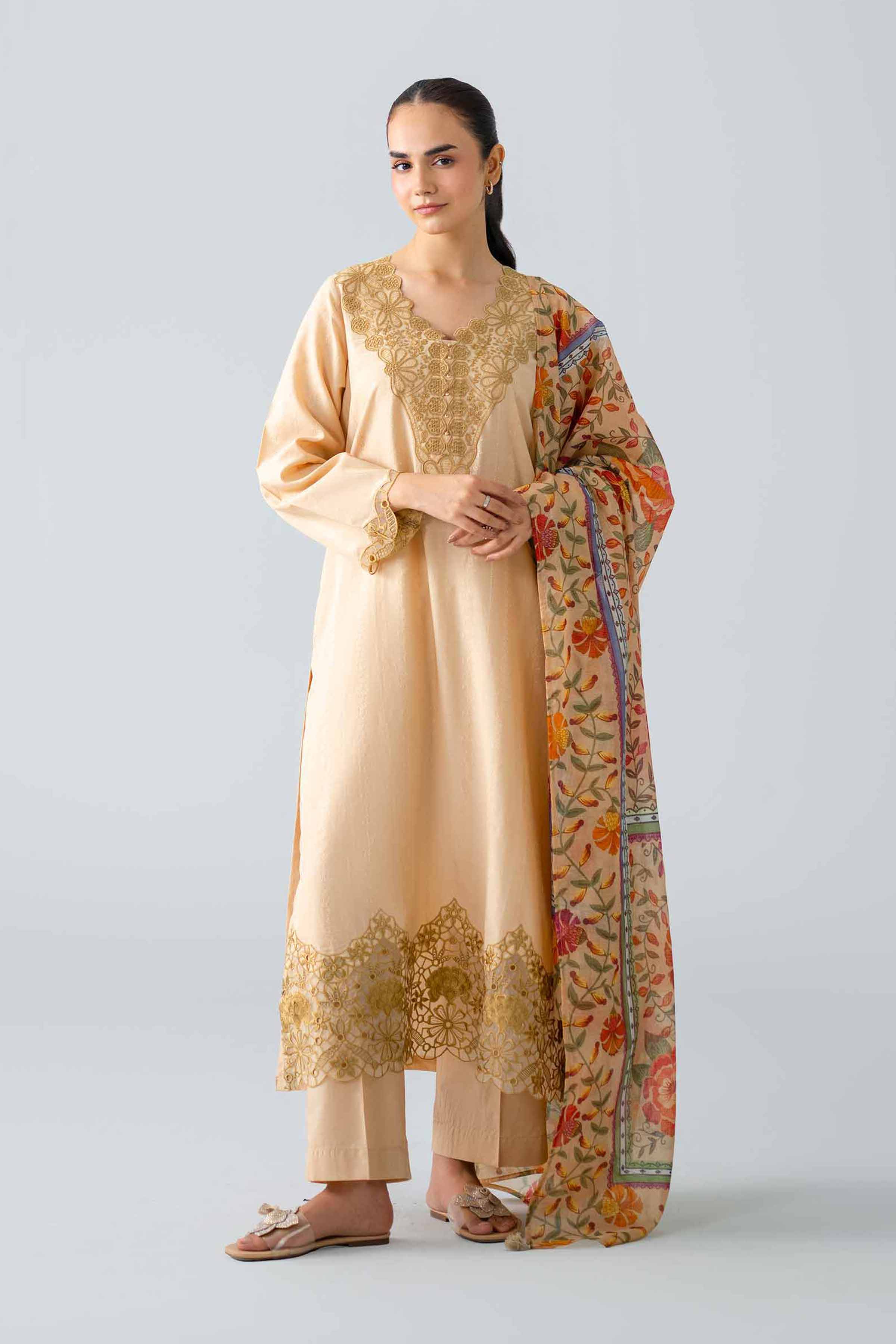 3 Piece - Embroidered Suit - PE26-118 - Image 5