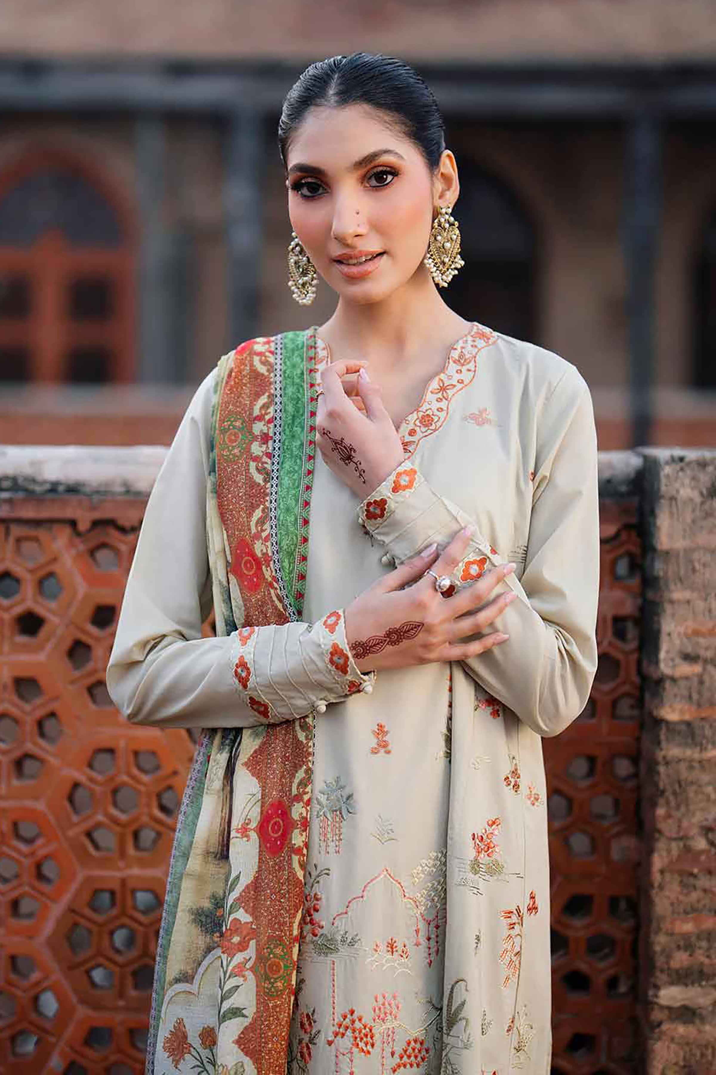 3 Piece - Printed Embroidered Suit - PE26-147 - Image 2