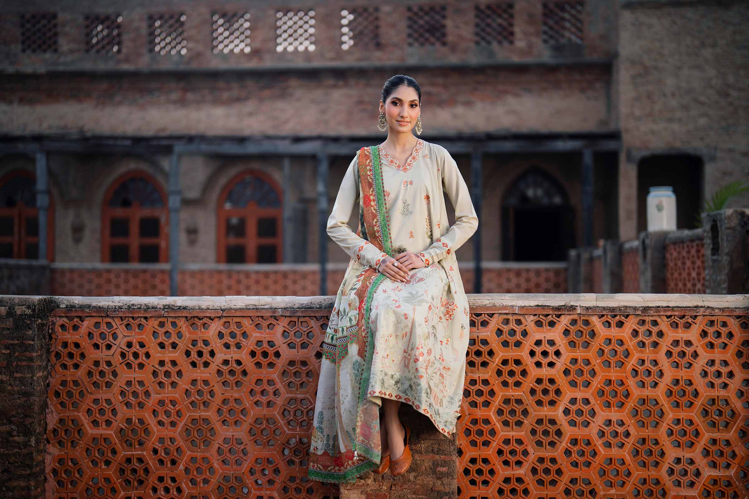 3 Piece - Printed Embroidered Suit - PE26-147 - Image 3