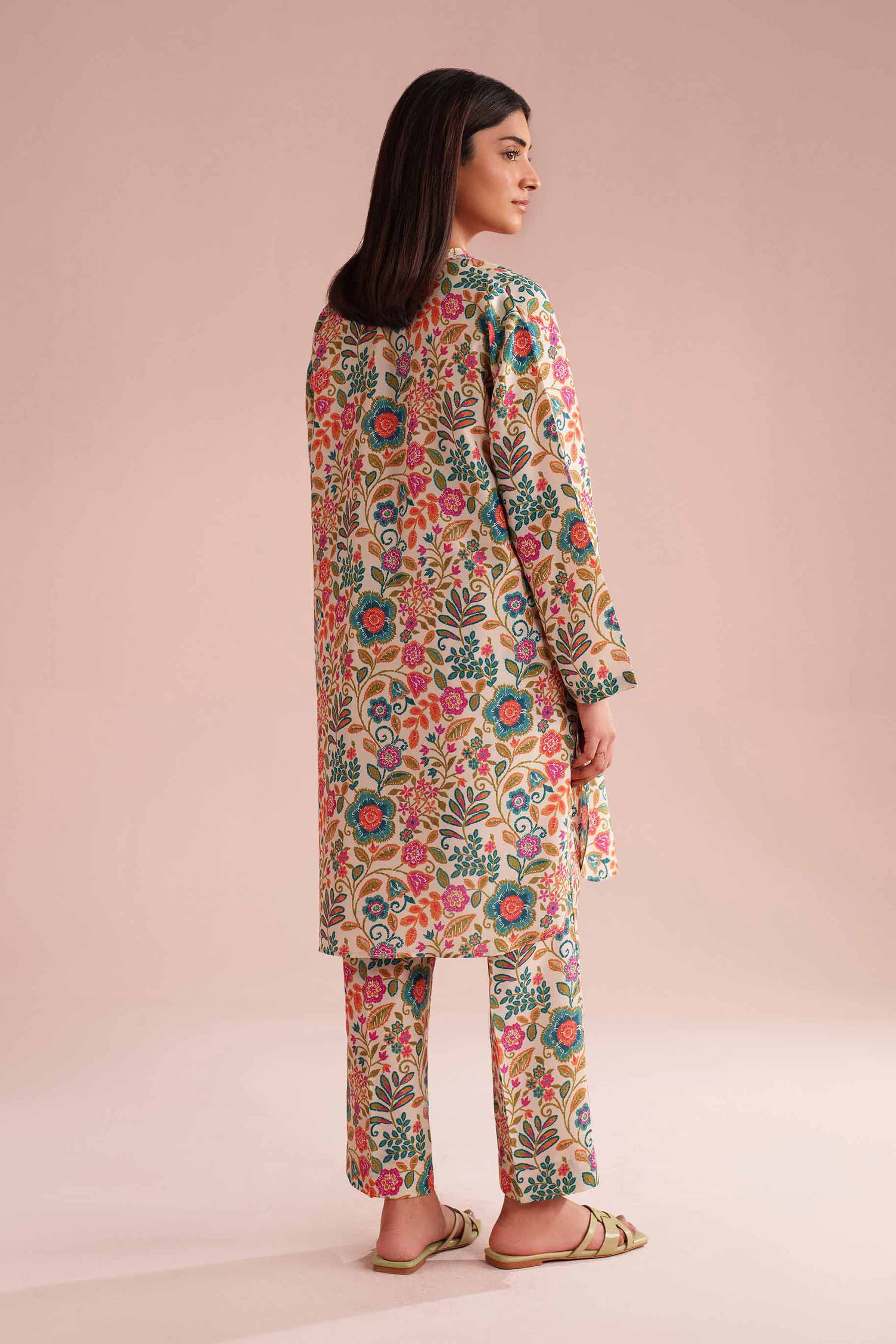 2 Piece - Printed Suit - PE26-16 - Image 3