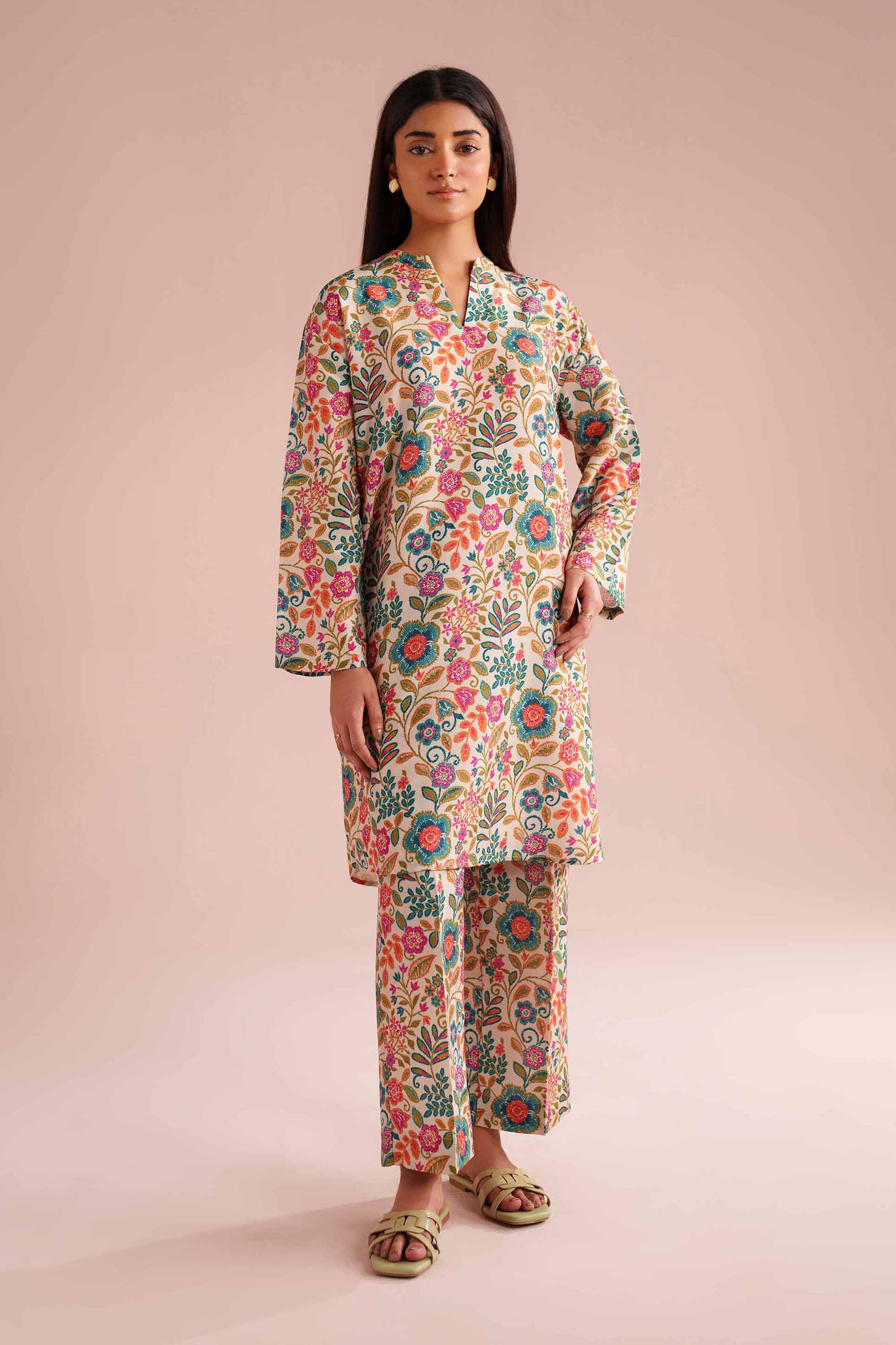 2 Piece - Printed Suit - PE26-16 - Image 5