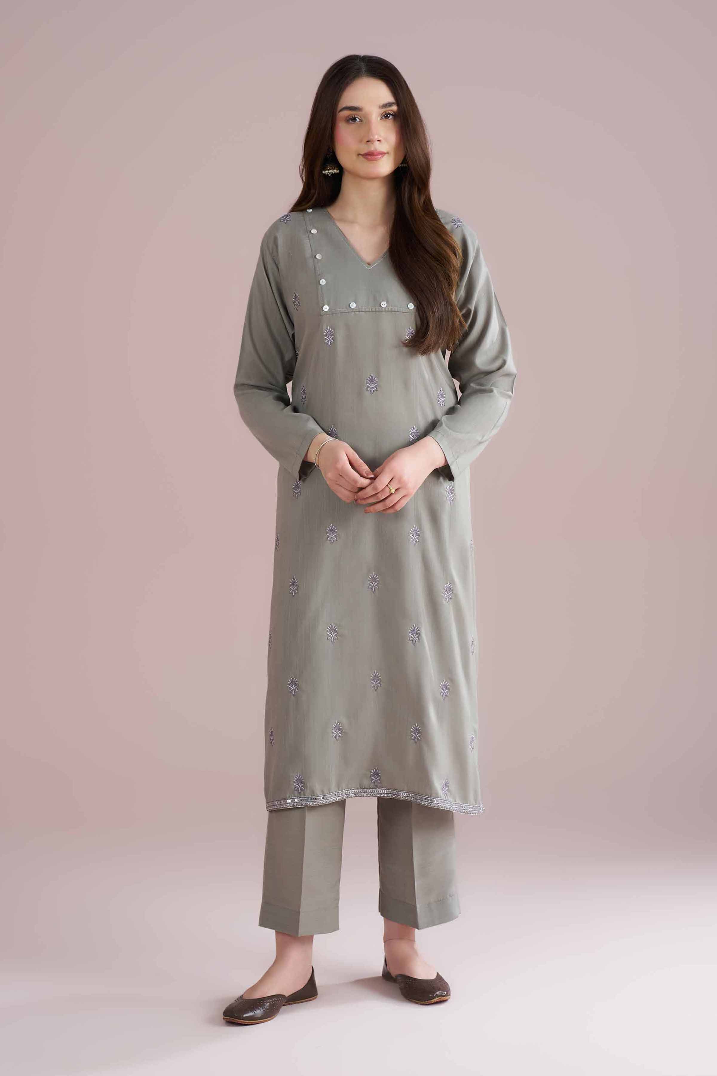 2 Piece - Embroidered Suit - PE26-166