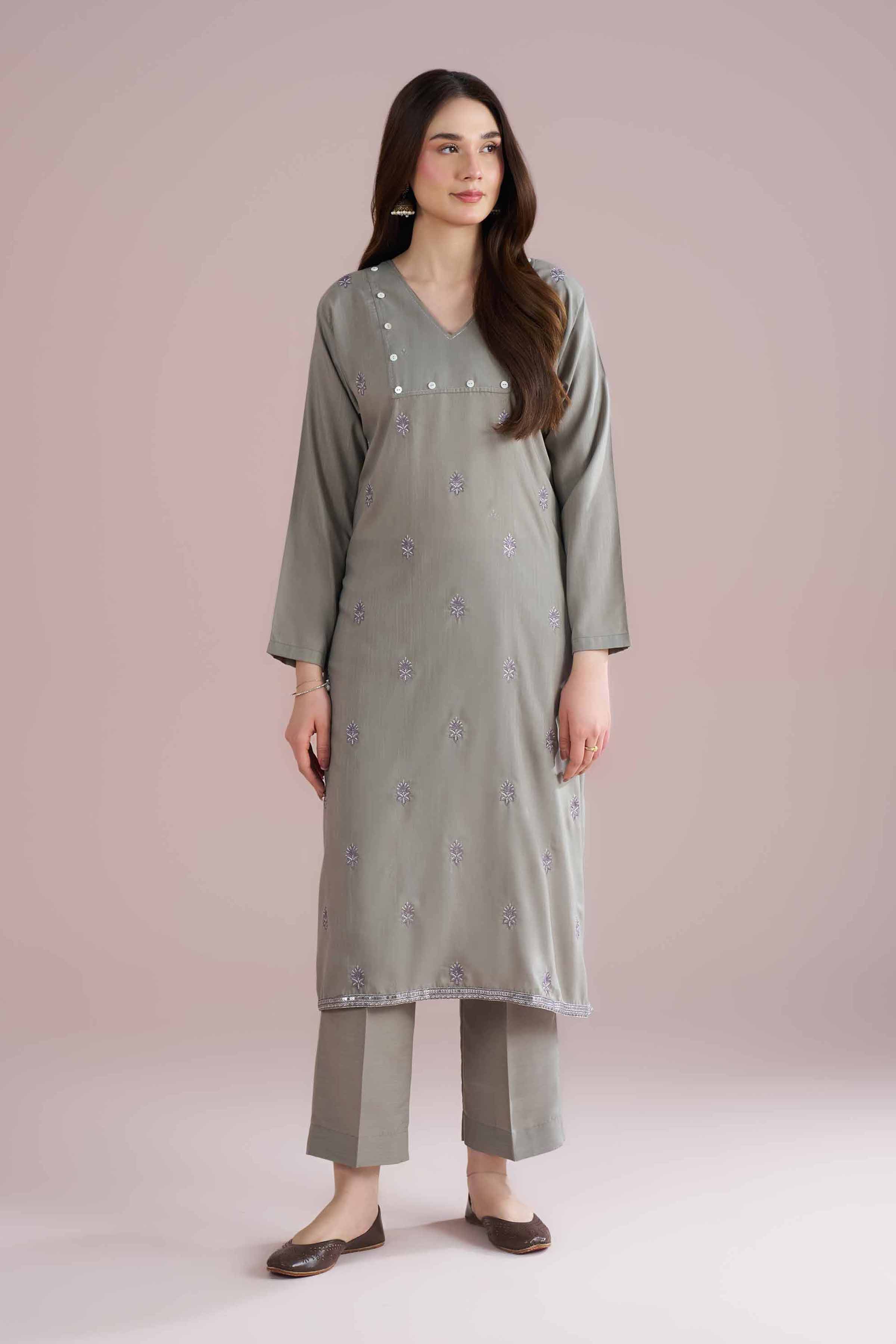 2 Piece - Embroidered Suit - PE26-166 - Image 4