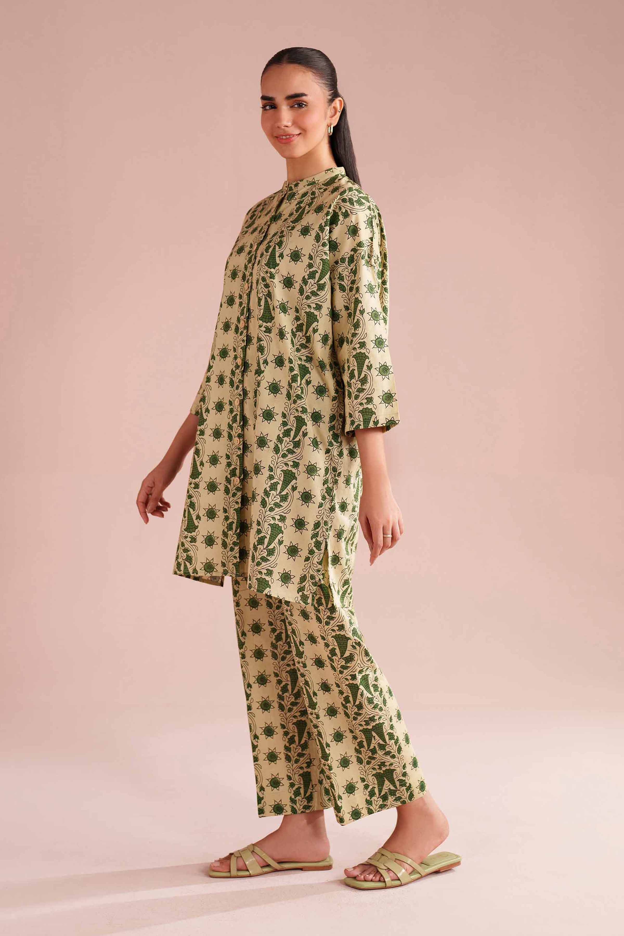 2 Piece - Printed Suit - PE26-181 - Image 3