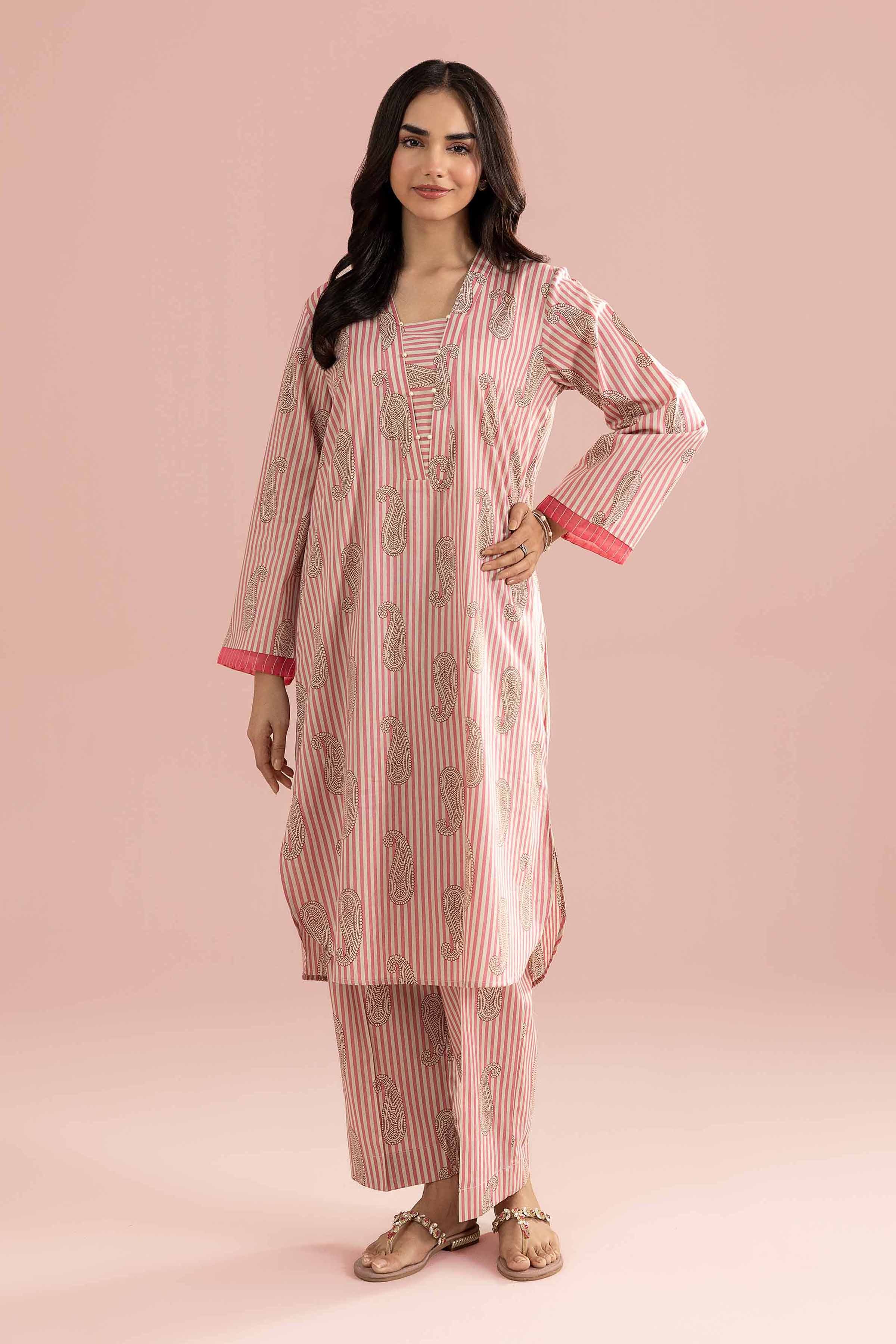 2 Piece - Printed Suit - PE26-188 - Image 2