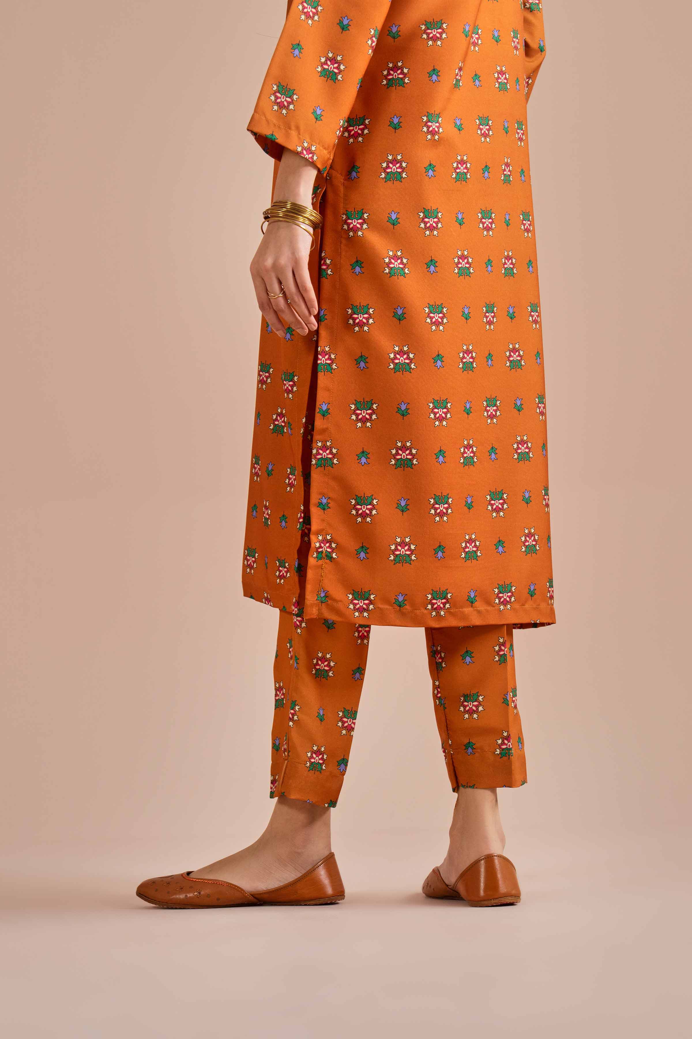 2 Piece - Printed Suit - PE26-19 - Image 7