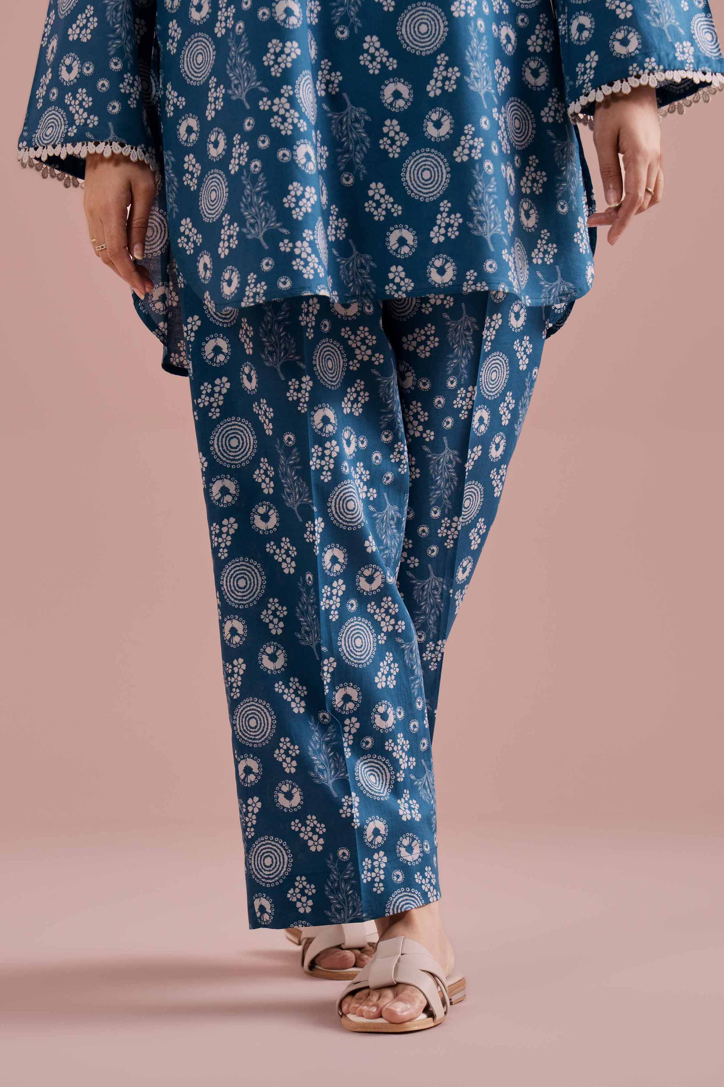 2 Piece - Printed Suit - PE26-192 - Image 8