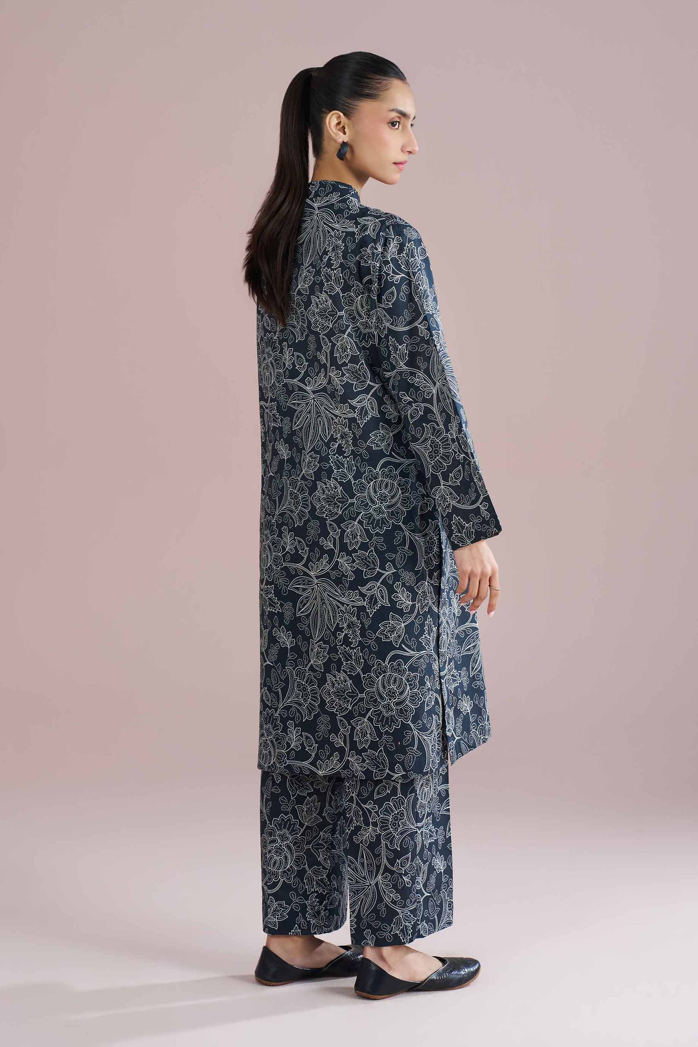 2 Piece - Printed Suit - PE26-196 - Image 3