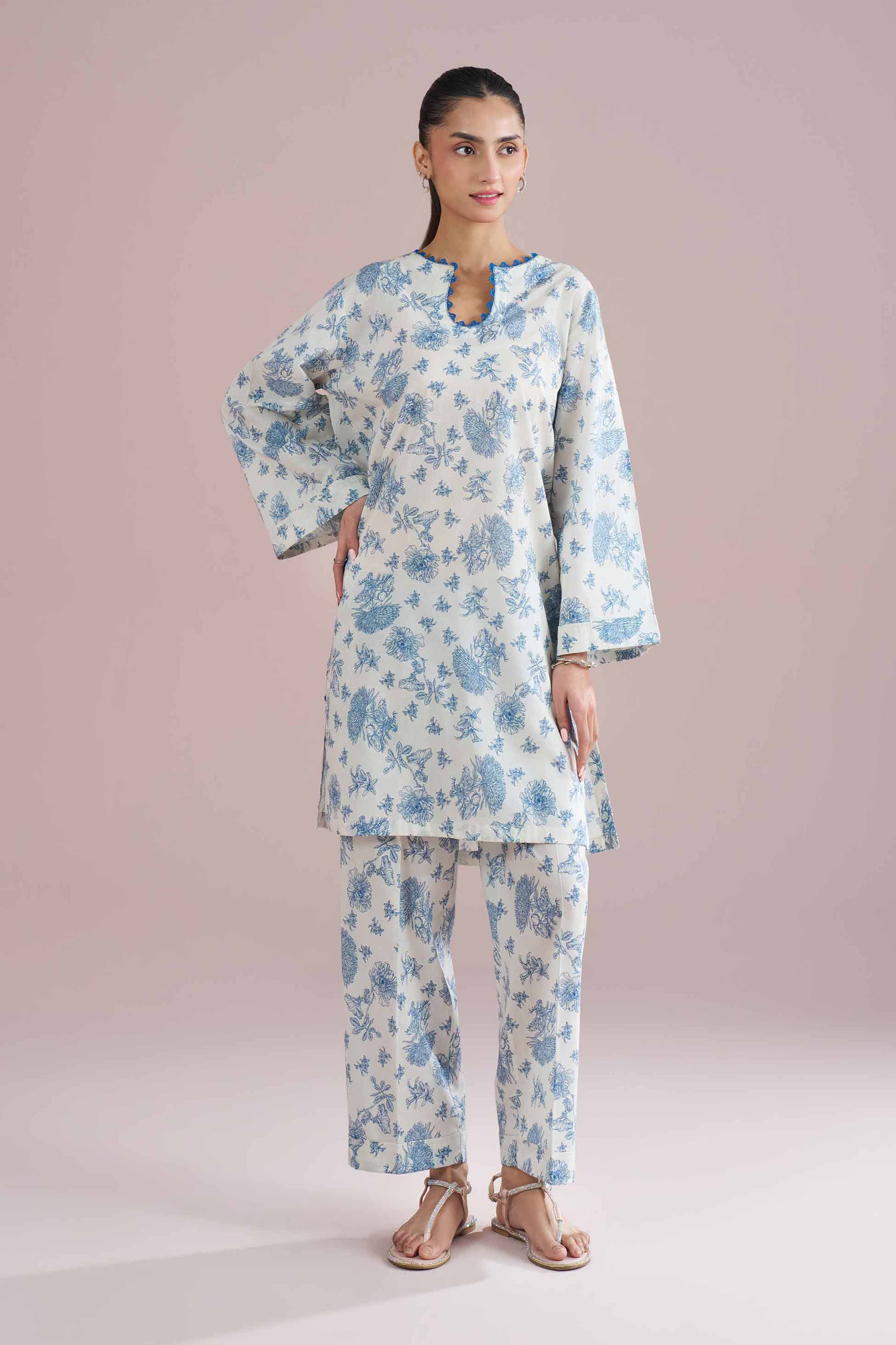 2 Piece - Printed Suit - PE26-197