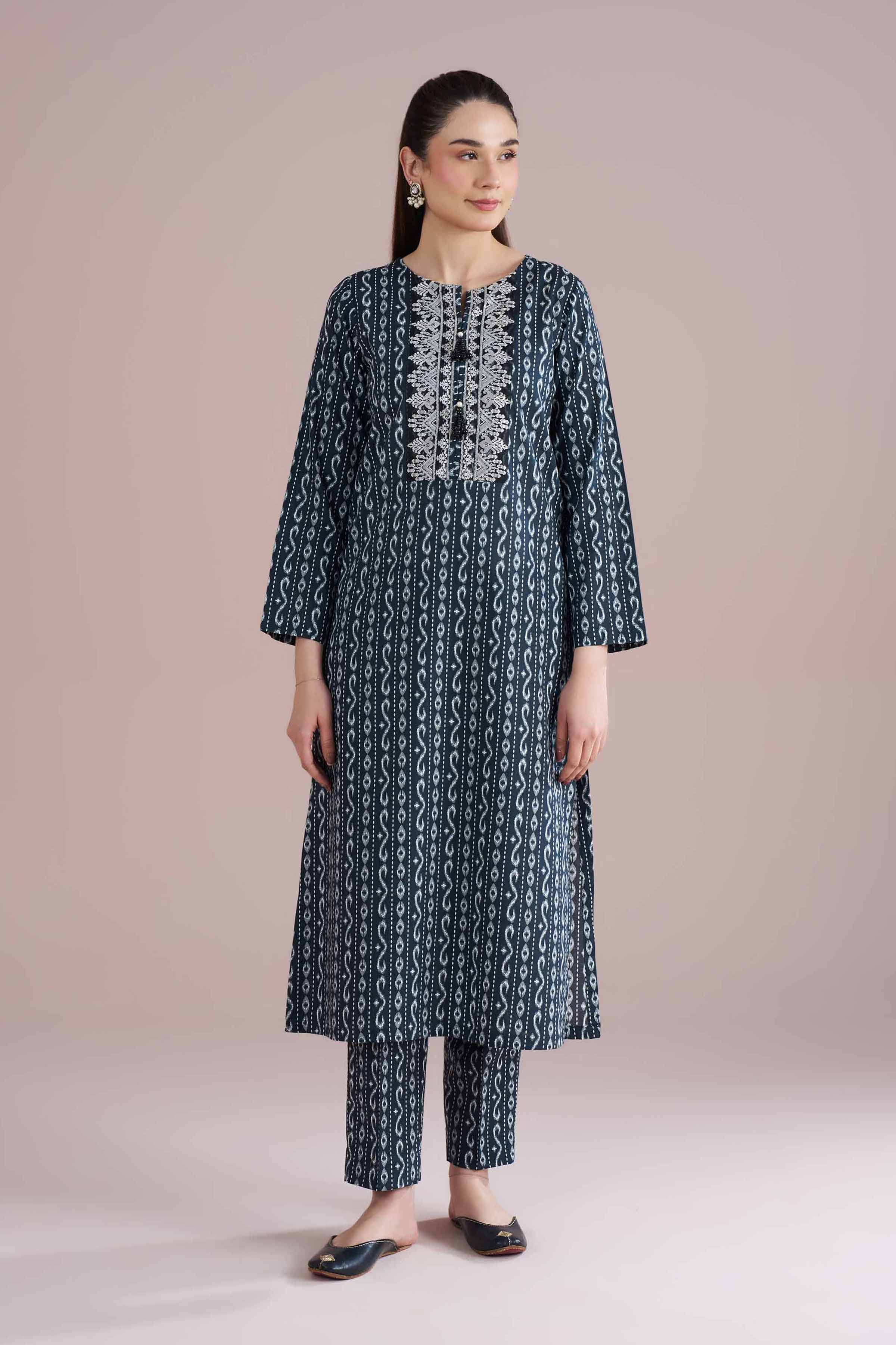 2 Piece - Printed Embroidered Suit - PE26-207 - Image 4