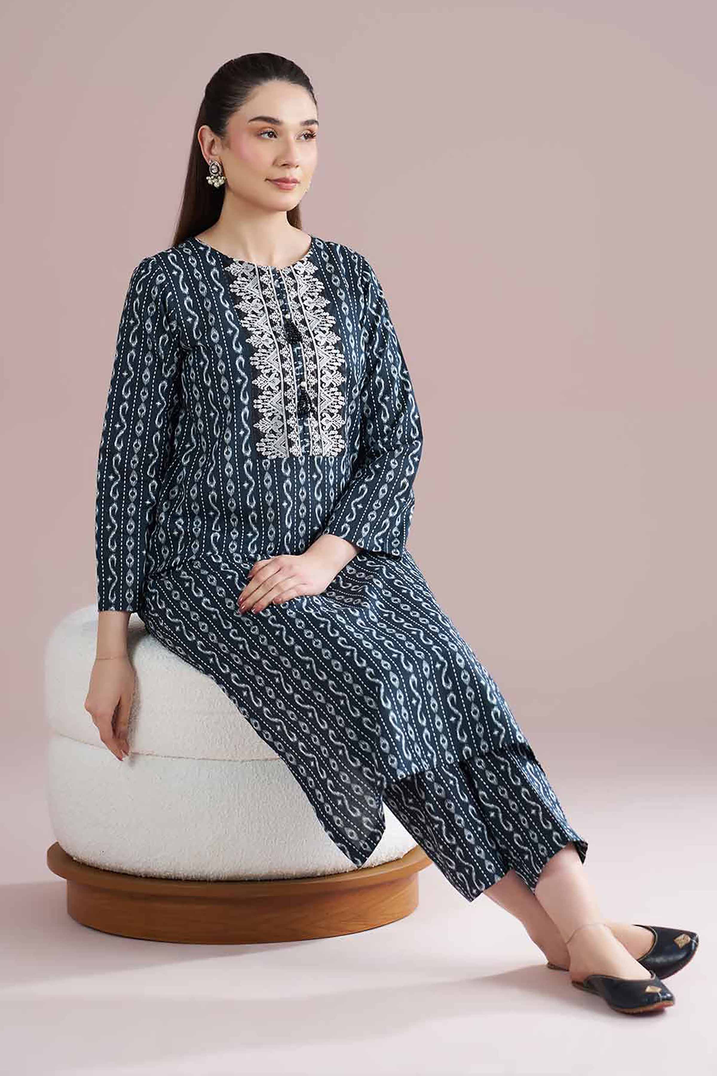 2 Piece - Printed Embroidered Suit - PE26-207 - Image 5
