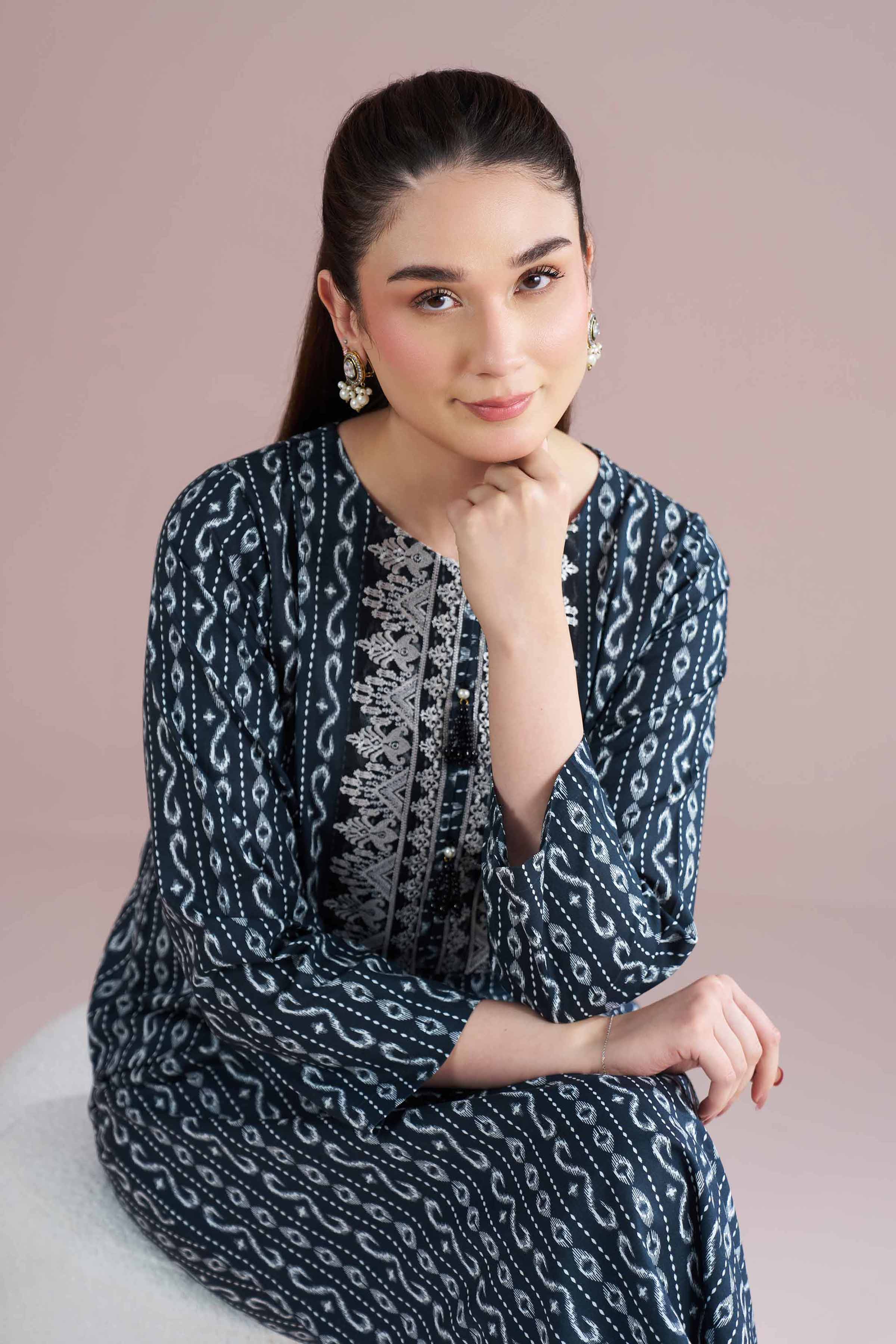 2 Piece - Printed Embroidered Suit - PE26-207 - Image 6