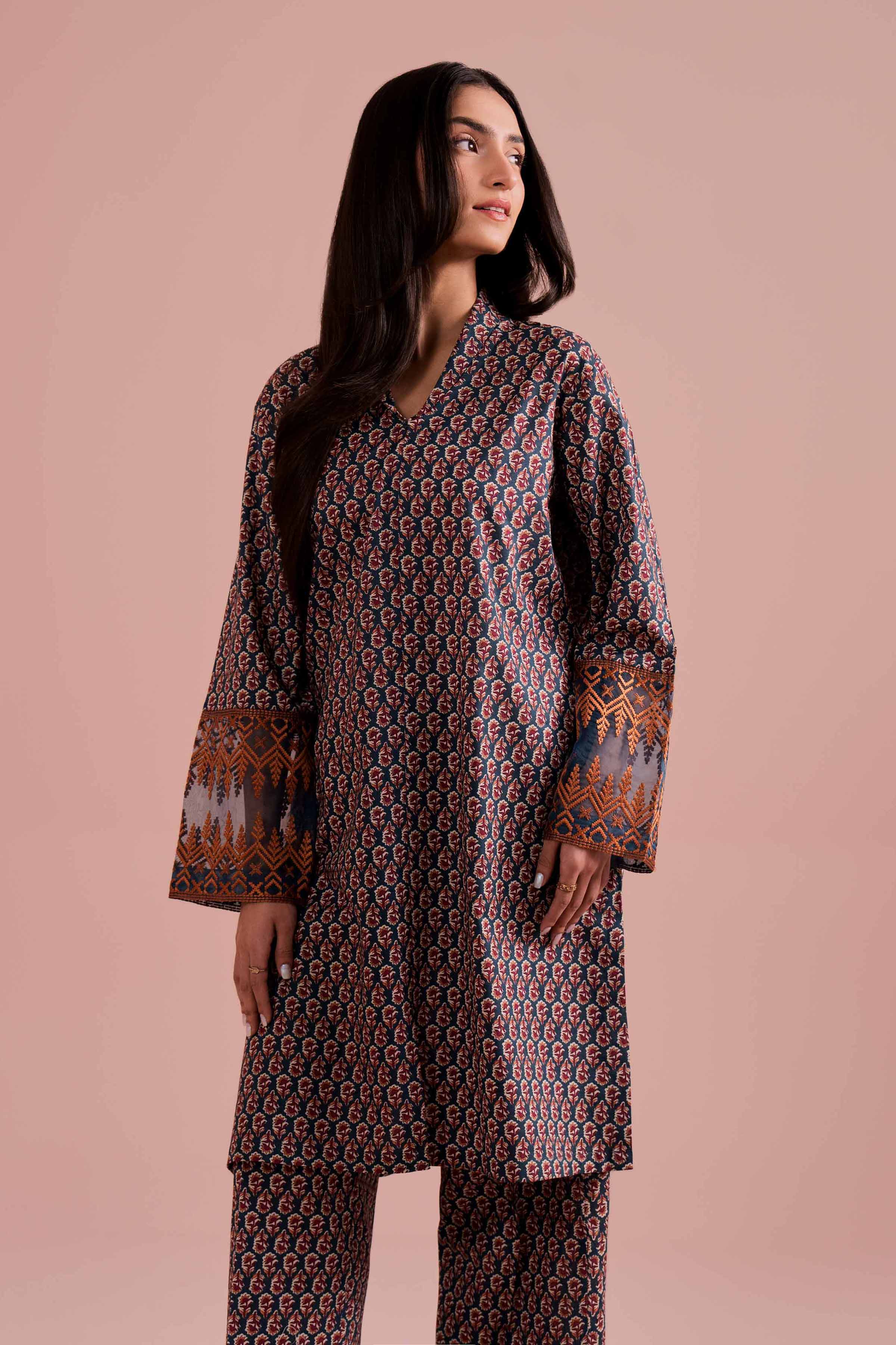 2 Piece - Printed Embroidered Suit - PE26-211 - Image 2
