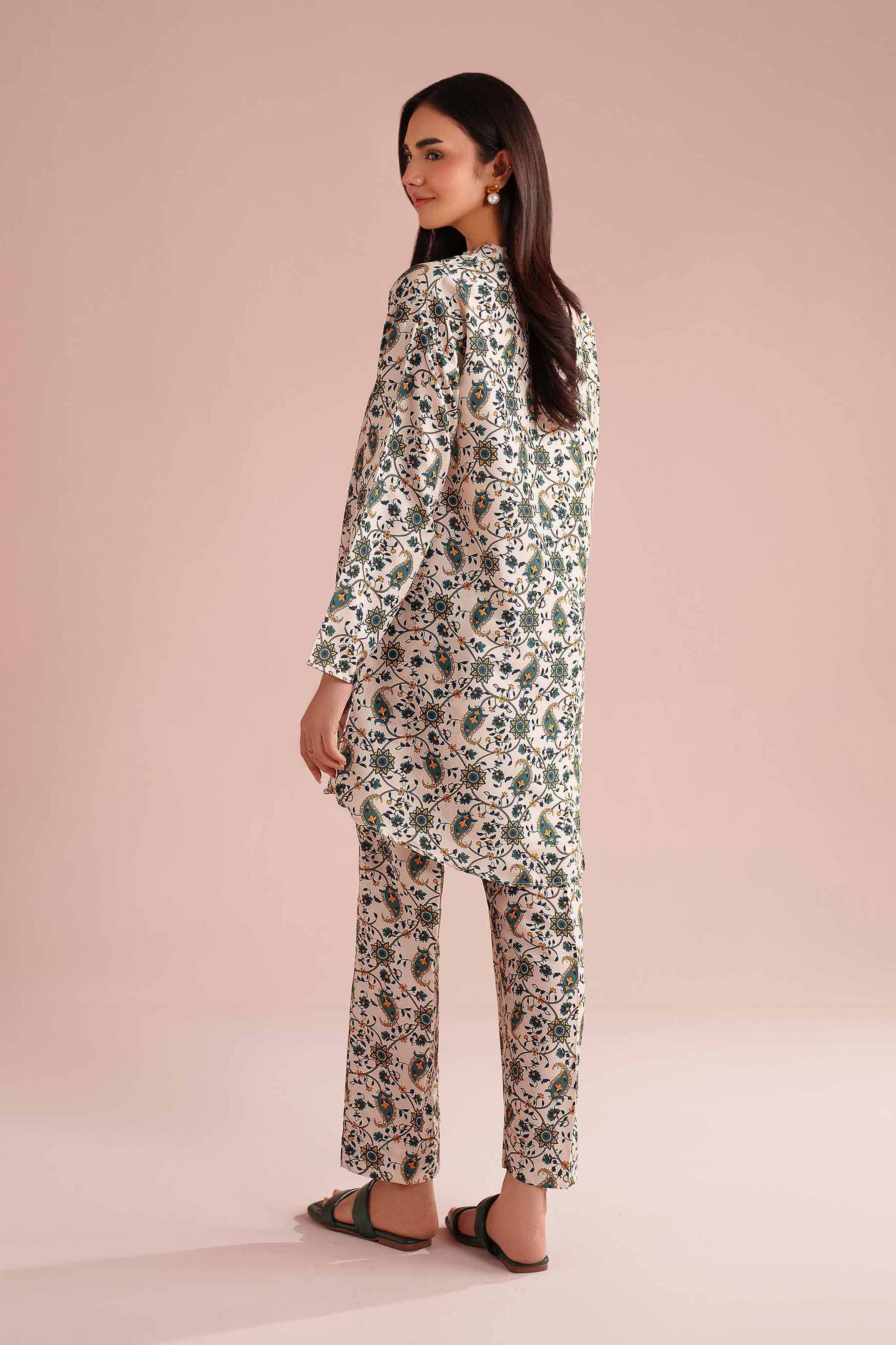 2 Piece - Printed Suit - PE26-22 - Image 3