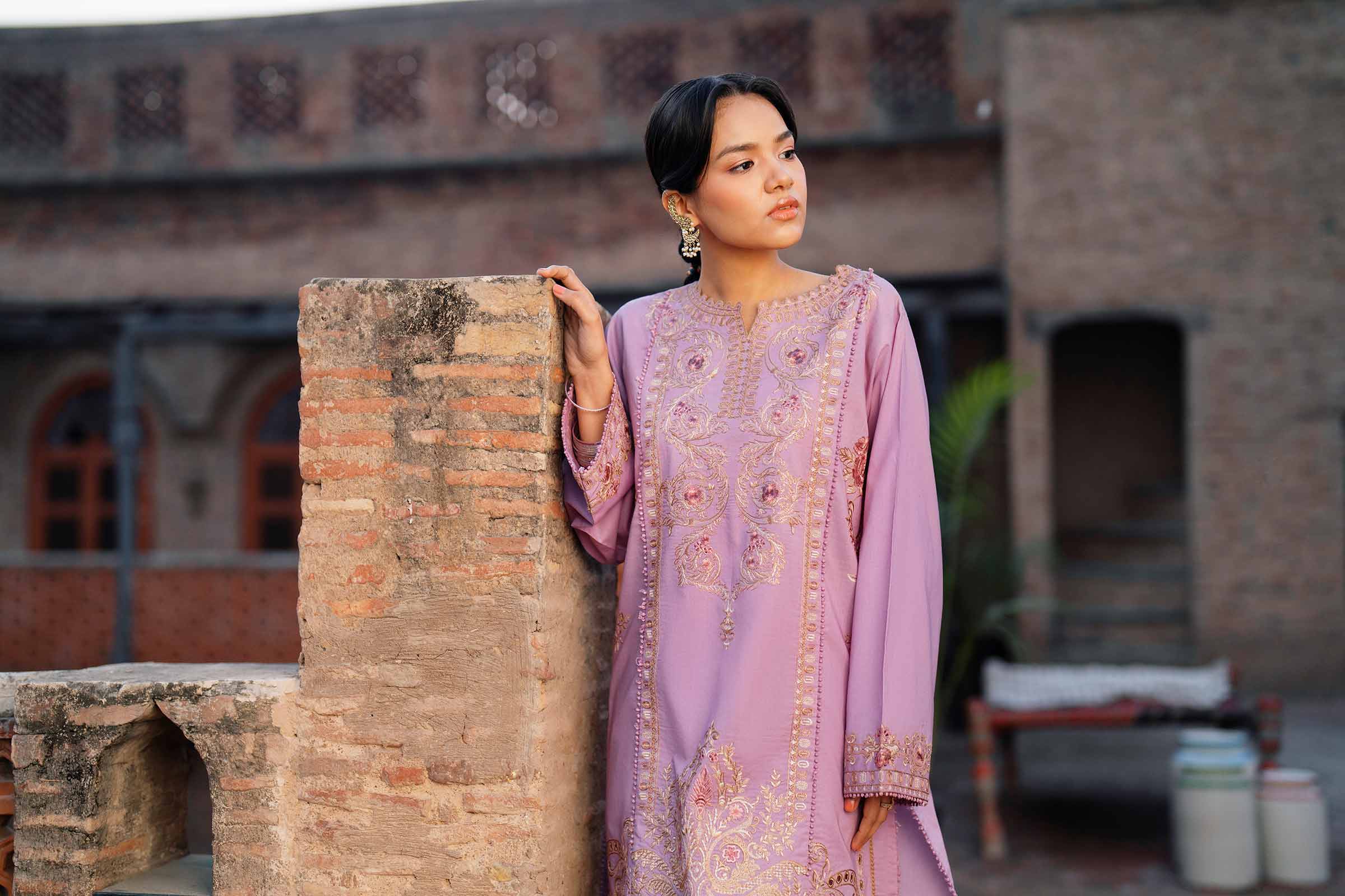 2 Piece - Embroidered Suit - PE26-239 - Image 4