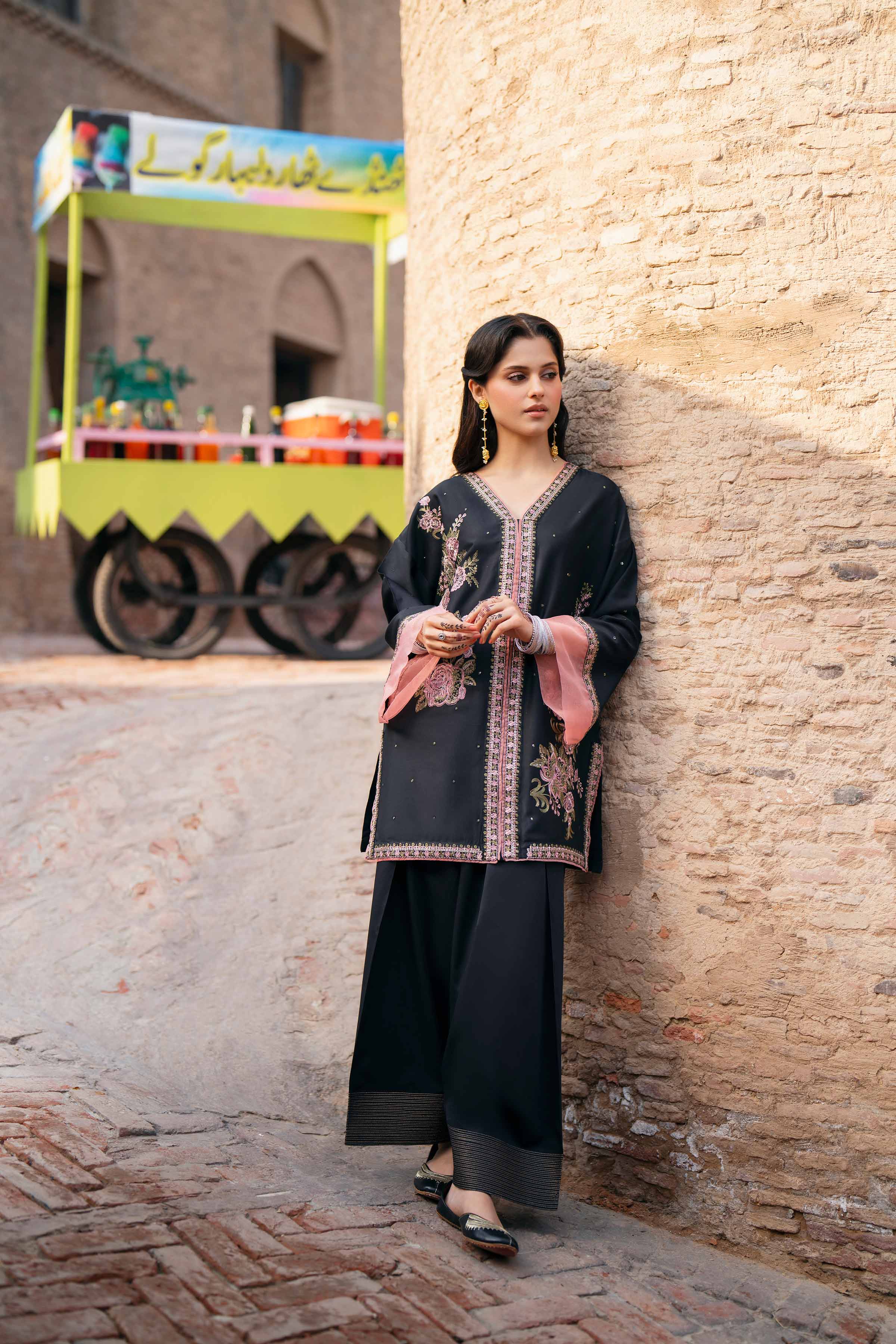 2 Piece - Embroidered Suit - PE26-249 - Image 4