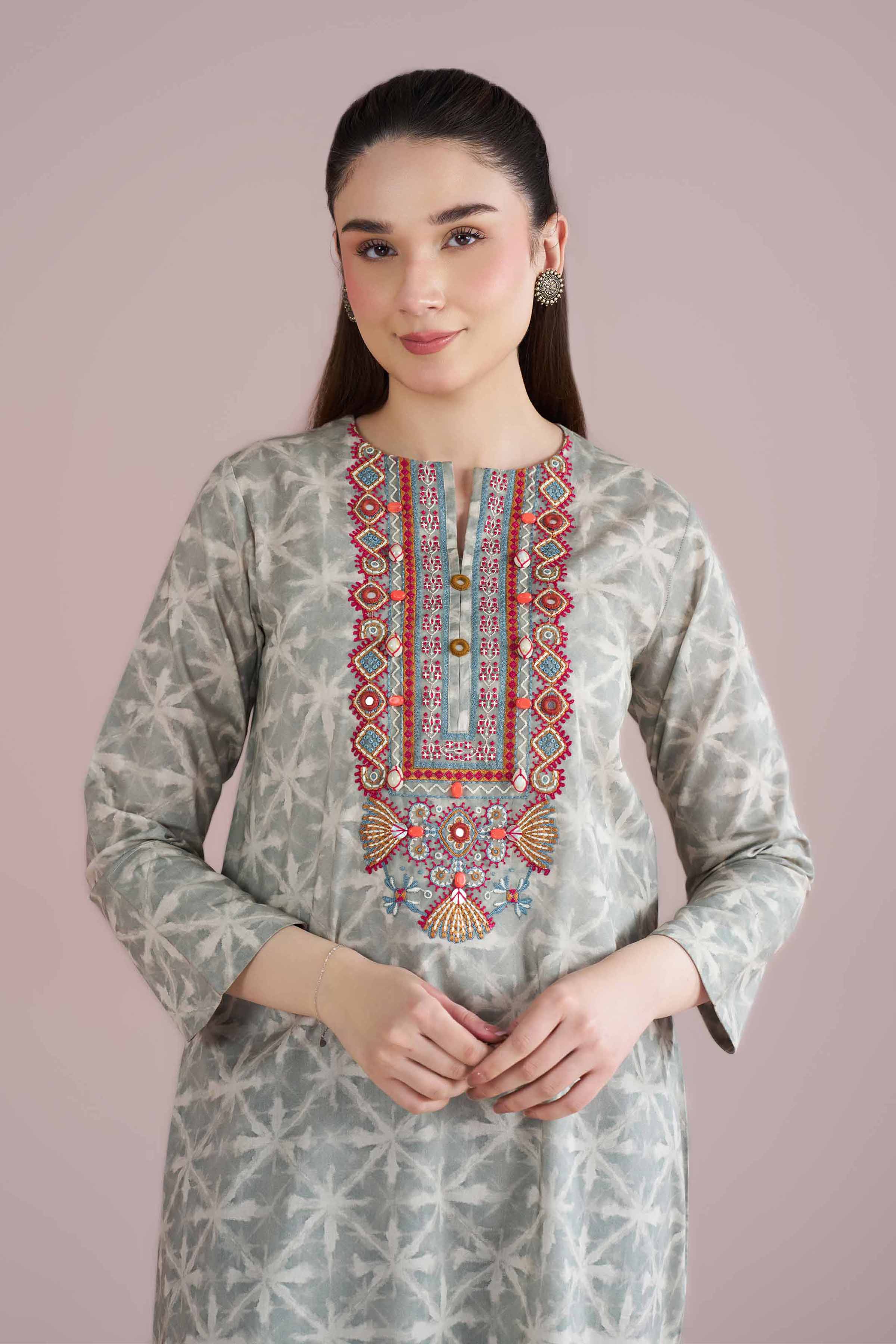 2 Piece - Printed Embroidered Suit - PE26-250 - Image 2