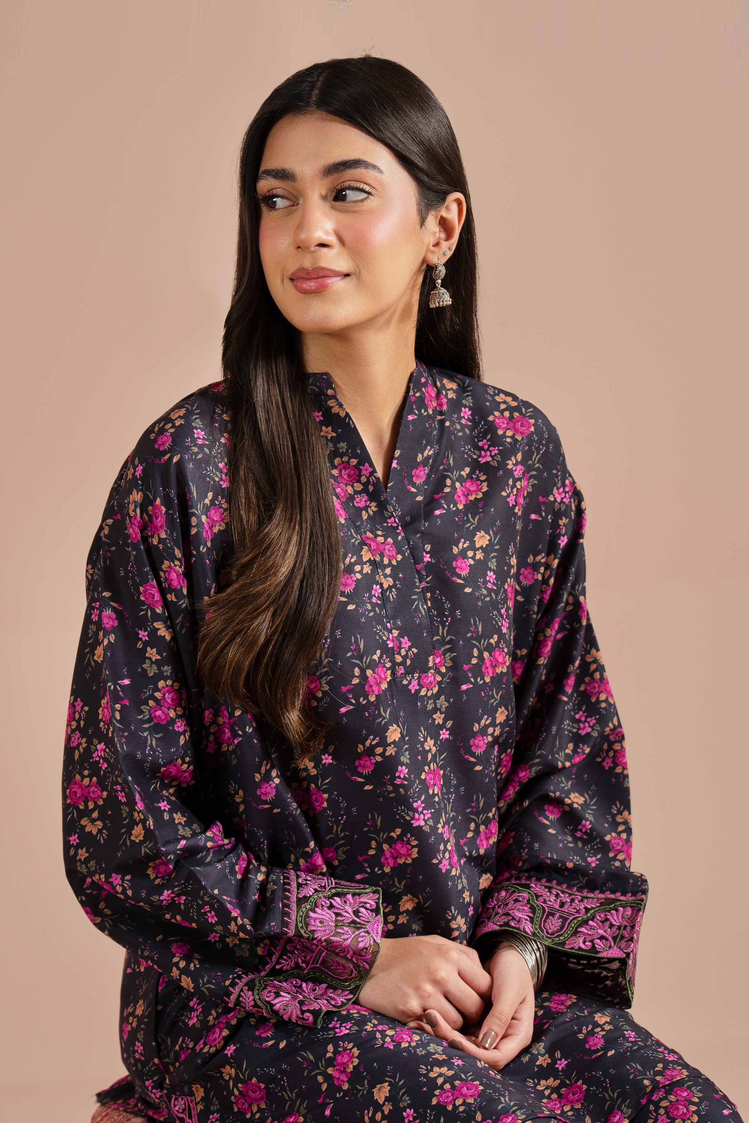 2 Piece - Printed Embroidered Suit - PE26-27 - Image 2