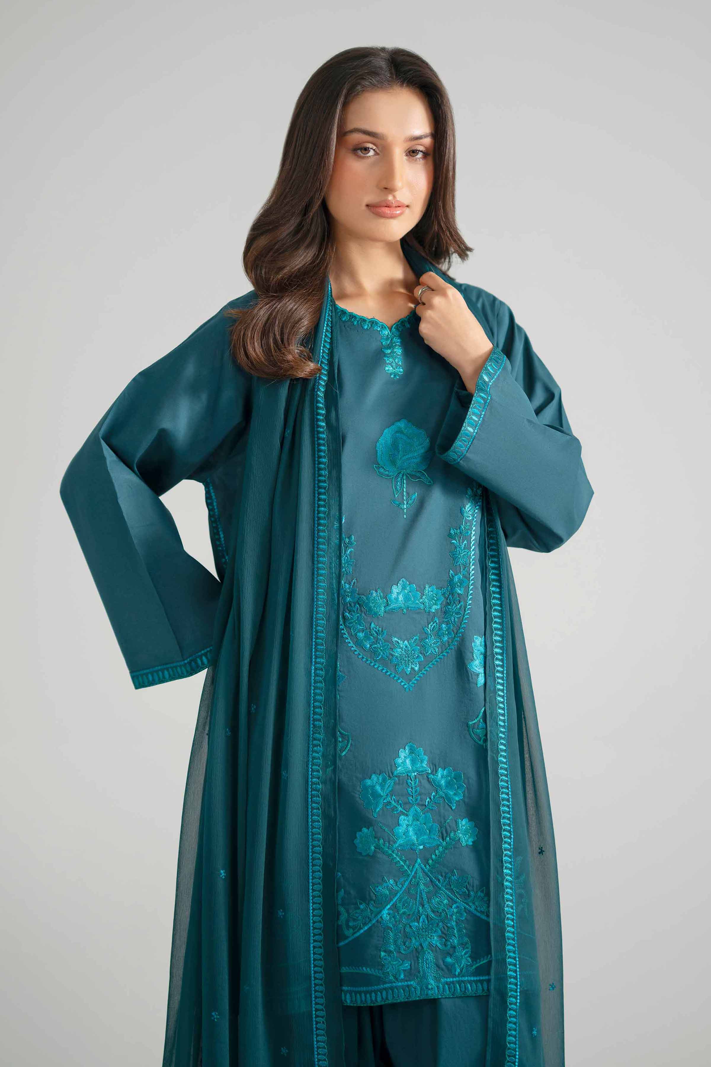 3 Piece - Embroidered Suit - PE26-301 - Image 2