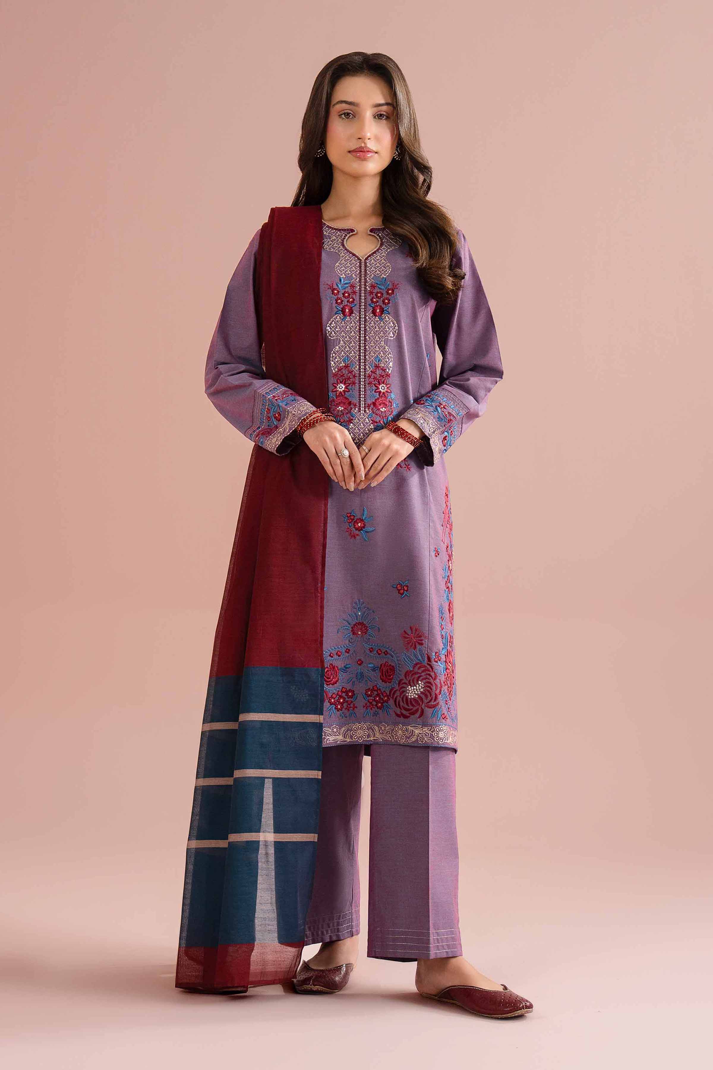 3 Piece - Embroidered Suit - PE26-309 - Image 5