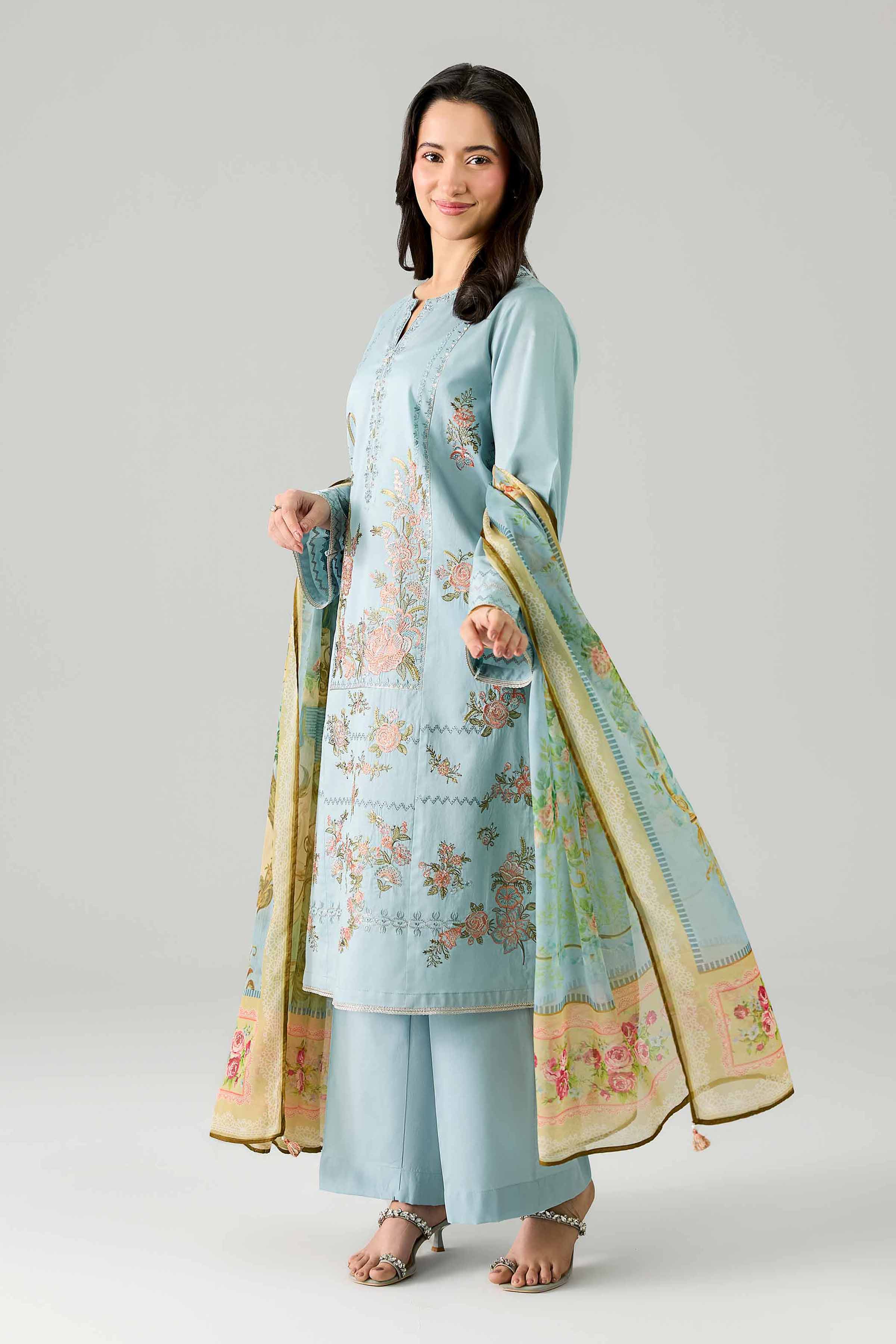 3 Piece - Embroidered Suit - PE26-320 - Image 5