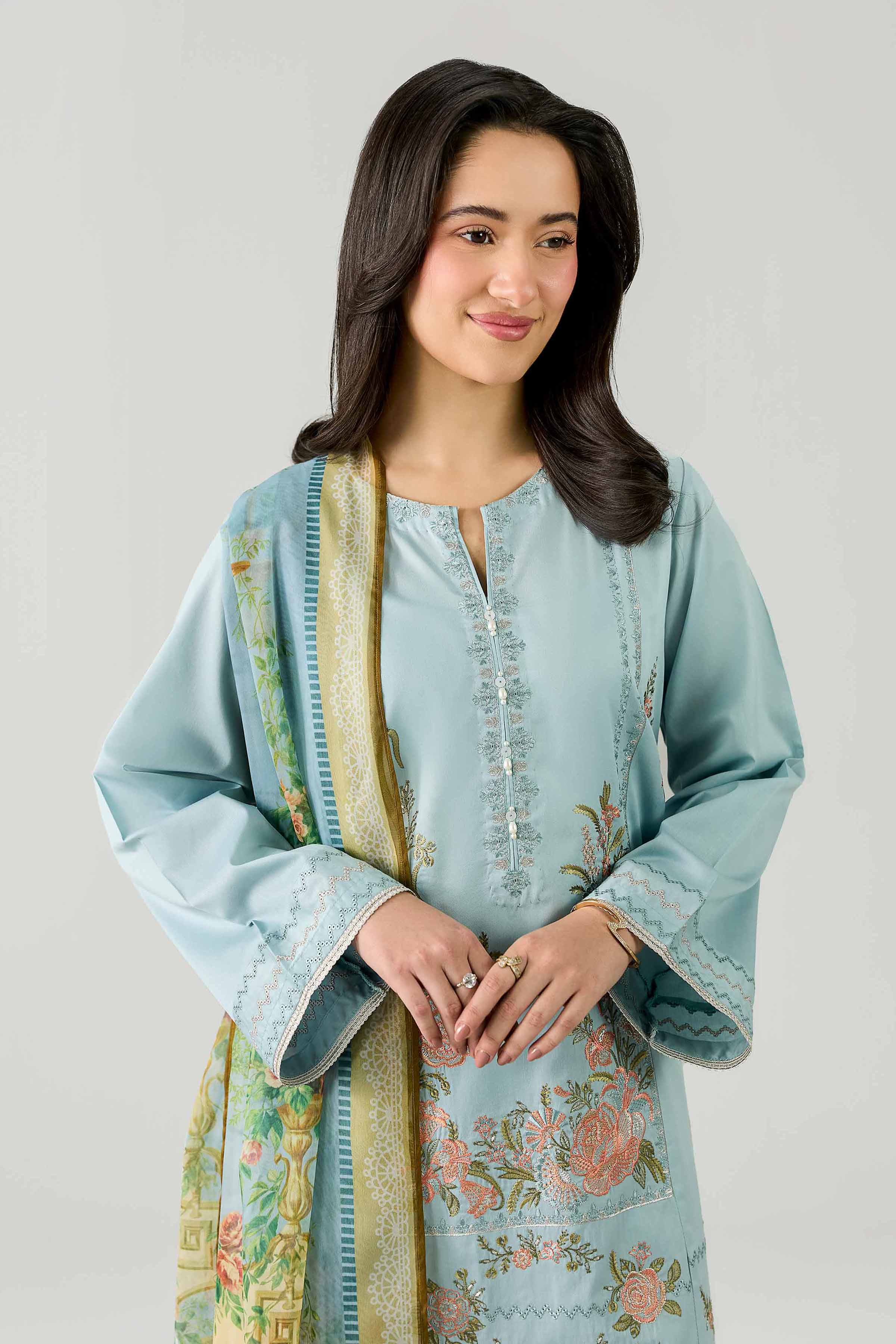 3 Piece - Embroidered Suit - PE26-320 - Image 6