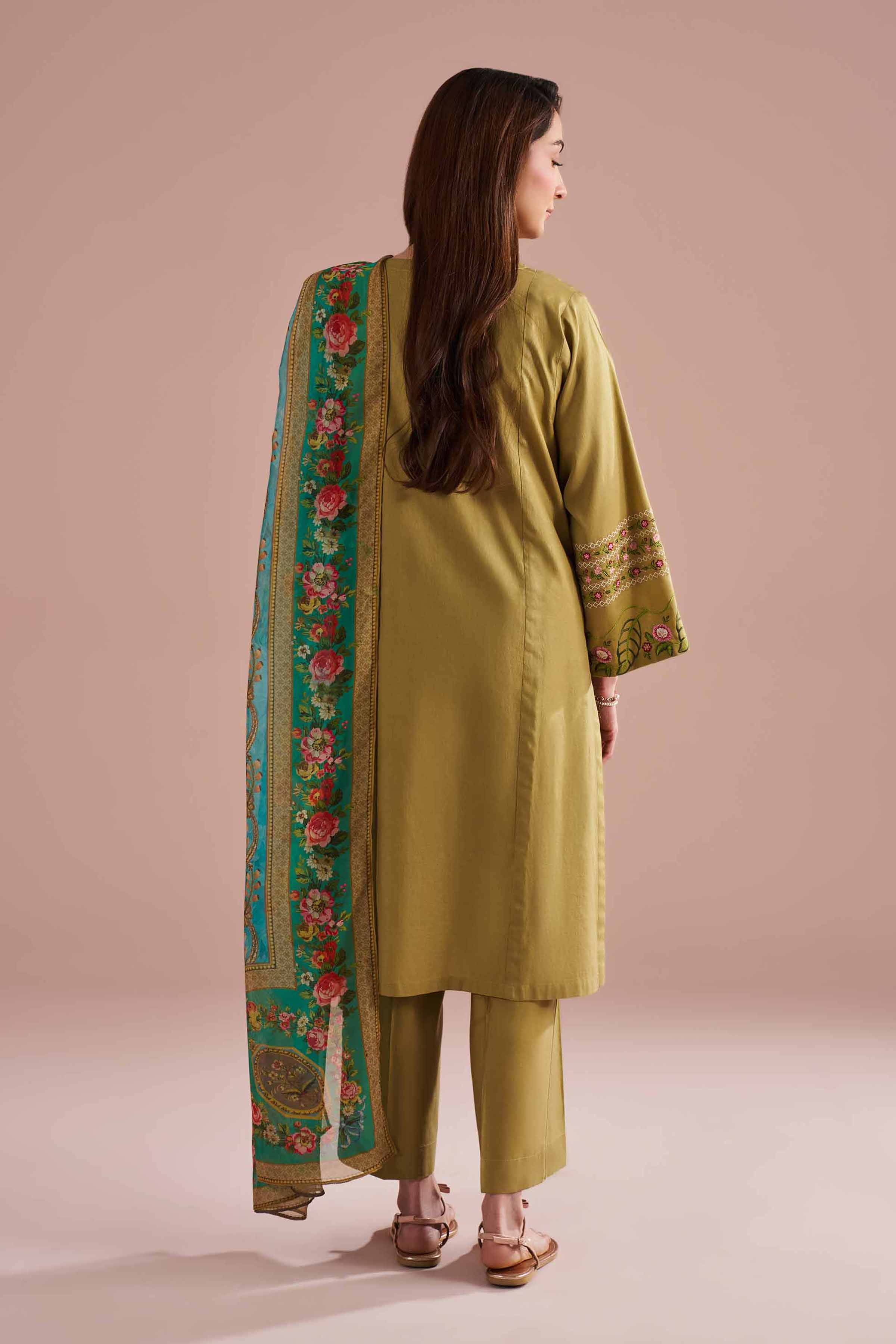 3 Piece - Embroidered Suit - PE26-321 - Image 3